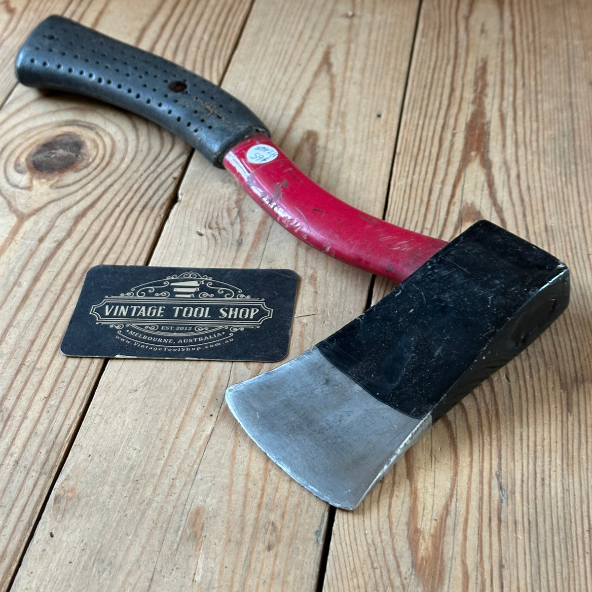 H2468 Vintage BOOMERANG Handle Style HATCHET