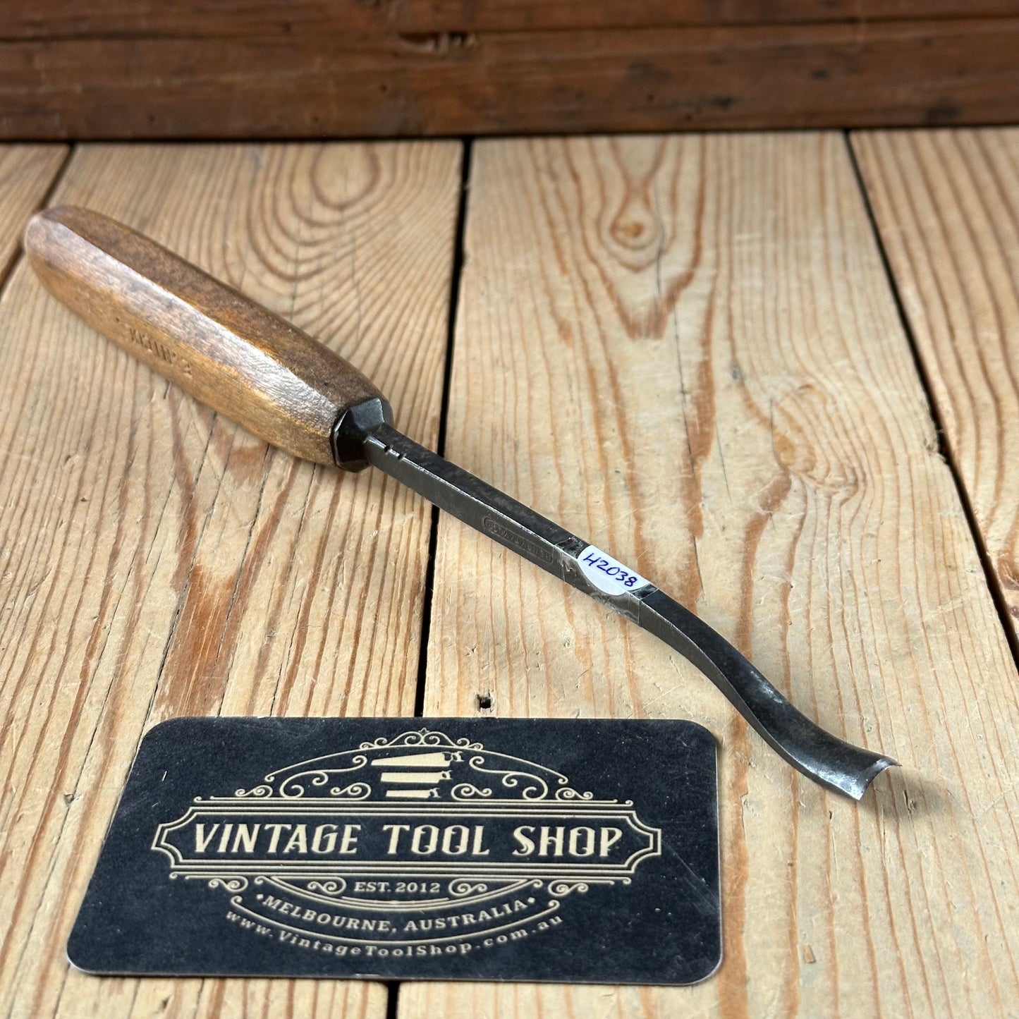 H2038 Vintage HENRY TAYLOR England 11mm reverse Bent Fishtail Carving CHISEL