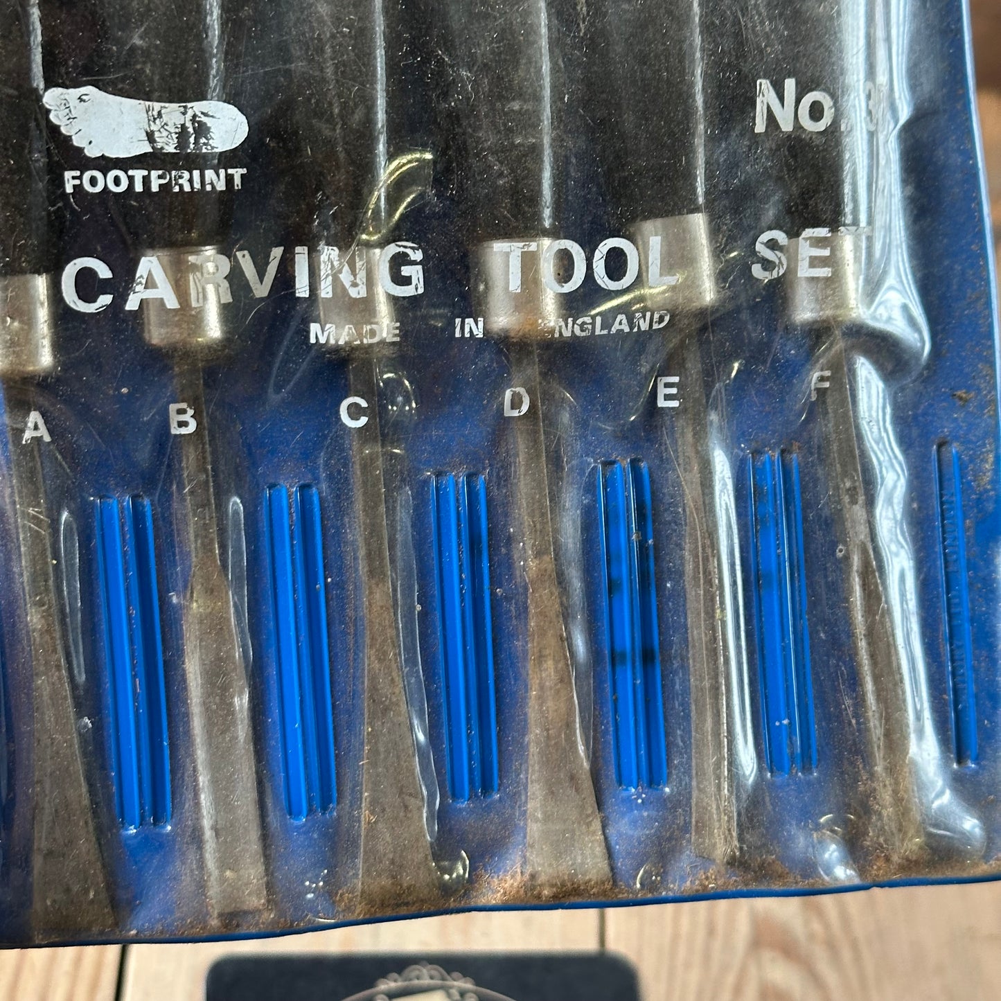 N1831 Vintage 6 x FOOTPRINT England Carving CHISEL Set Gouges