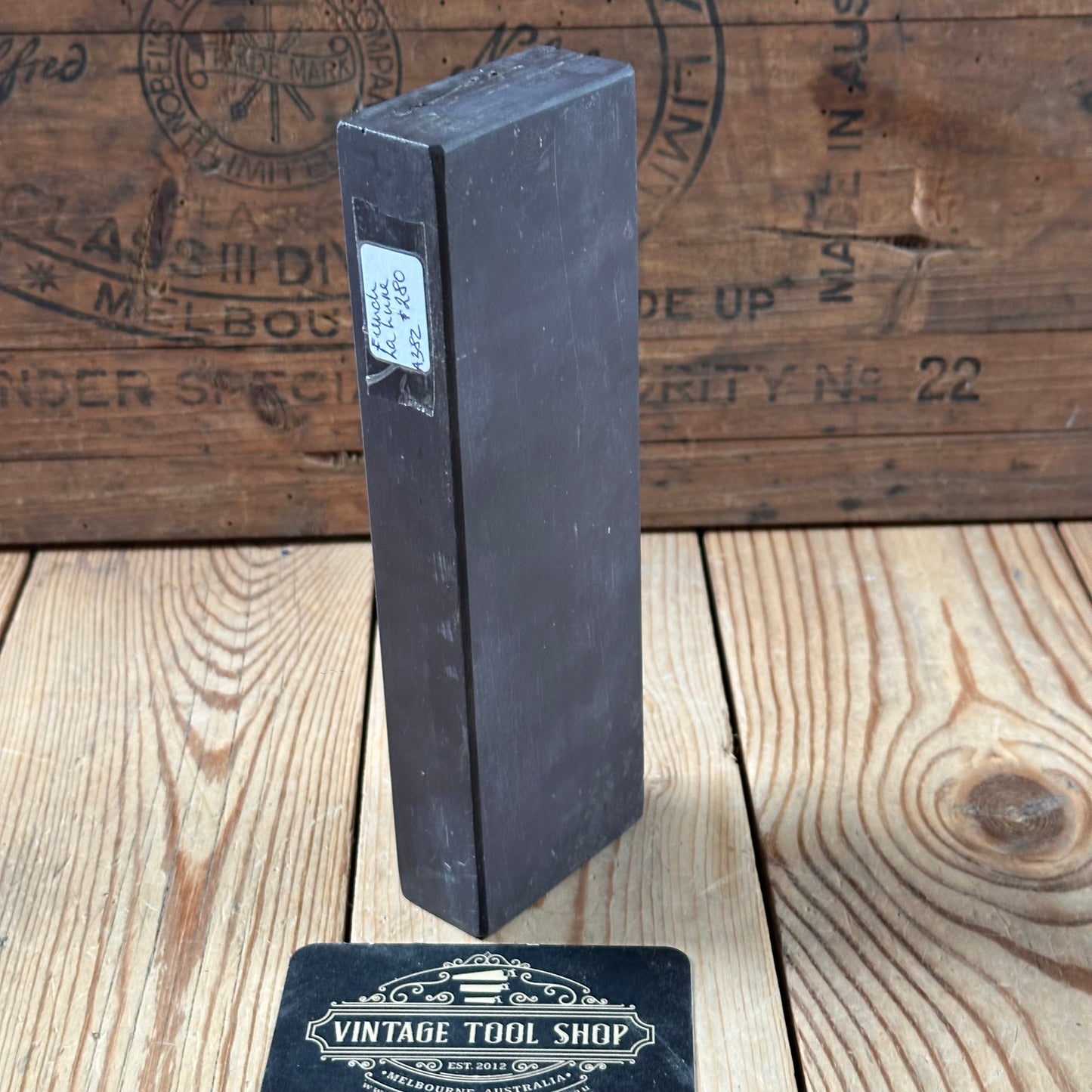 A382 MASSIVE! Vintage extra wide FRENCH LA LUNE natural sharpening water STONE
