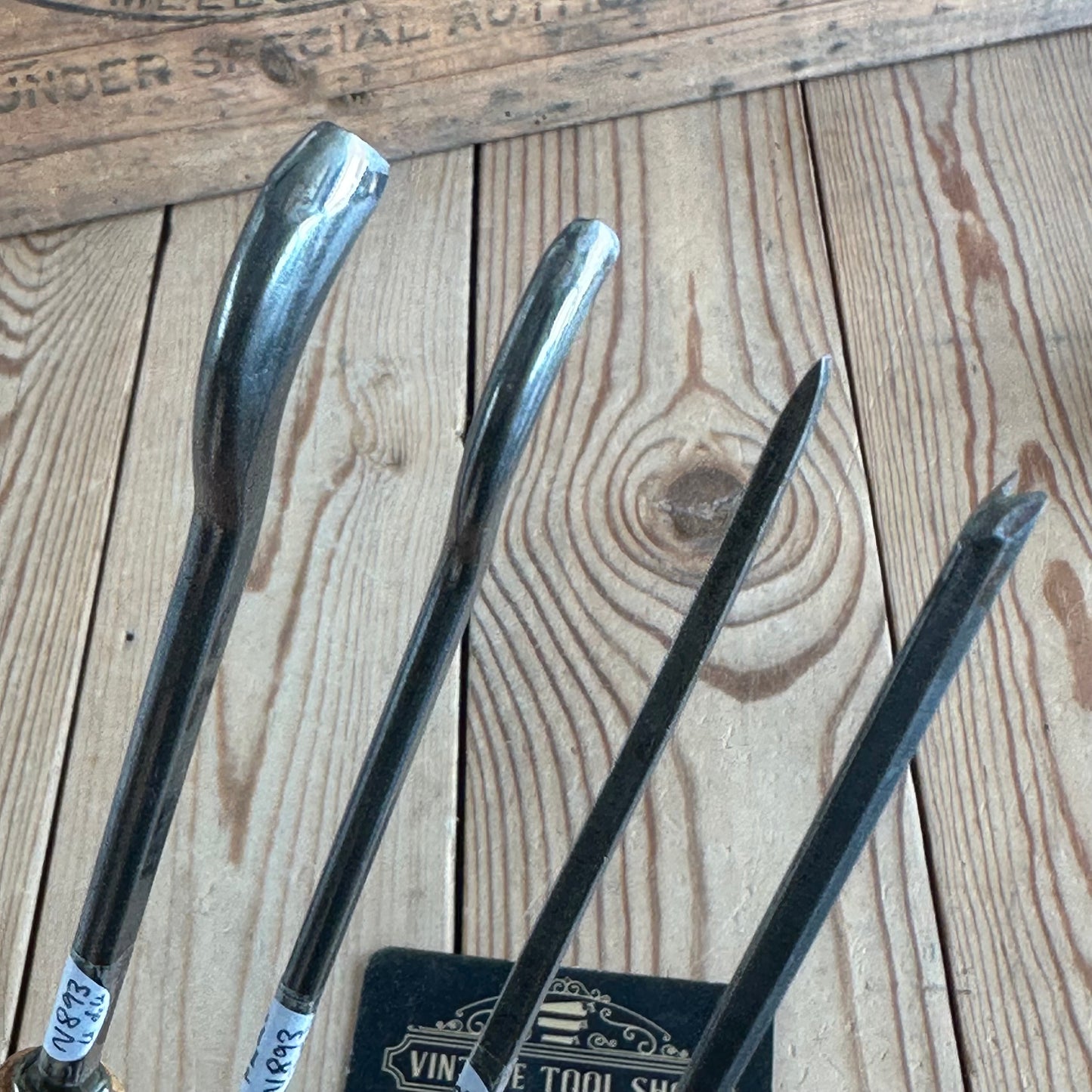 N893 Vintage set of 4 SWISS Carving CHISELS V-Gouge spoon gouges