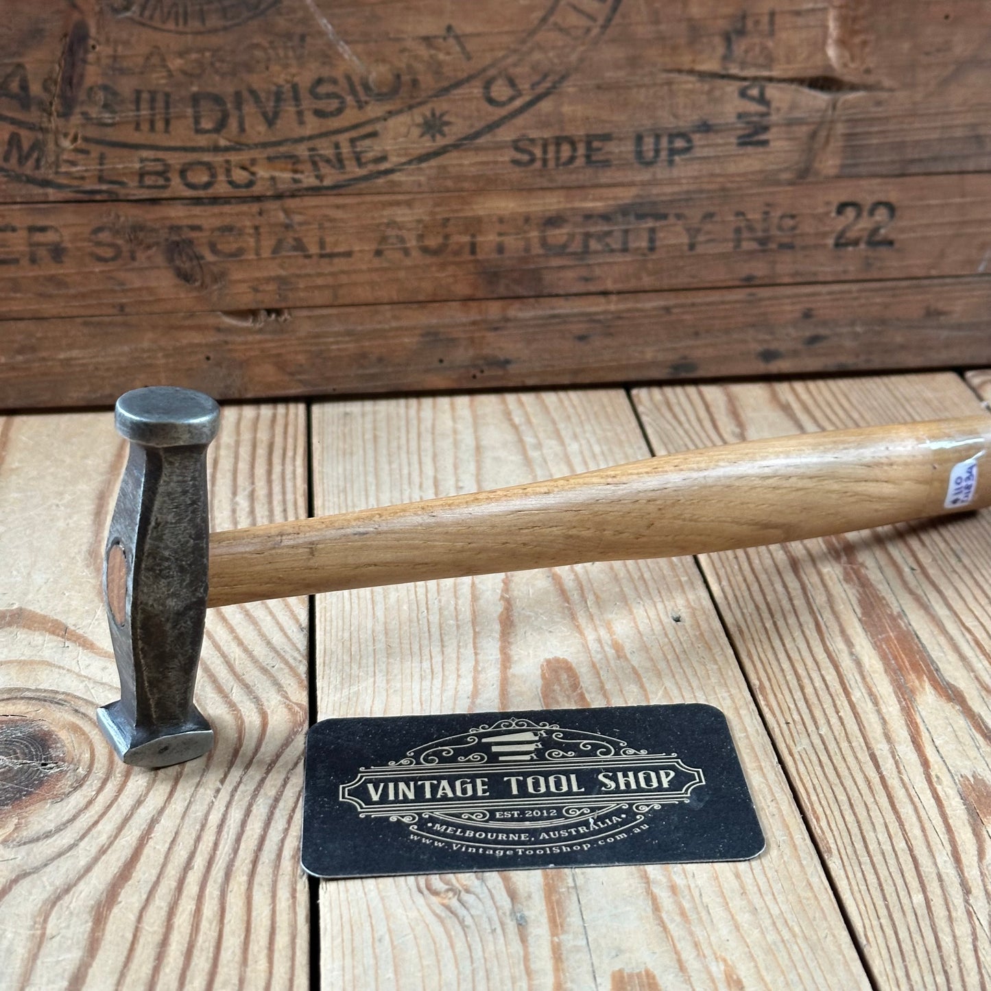 D1834 COOL! Vintage small jewellers Metalwork HAMMER