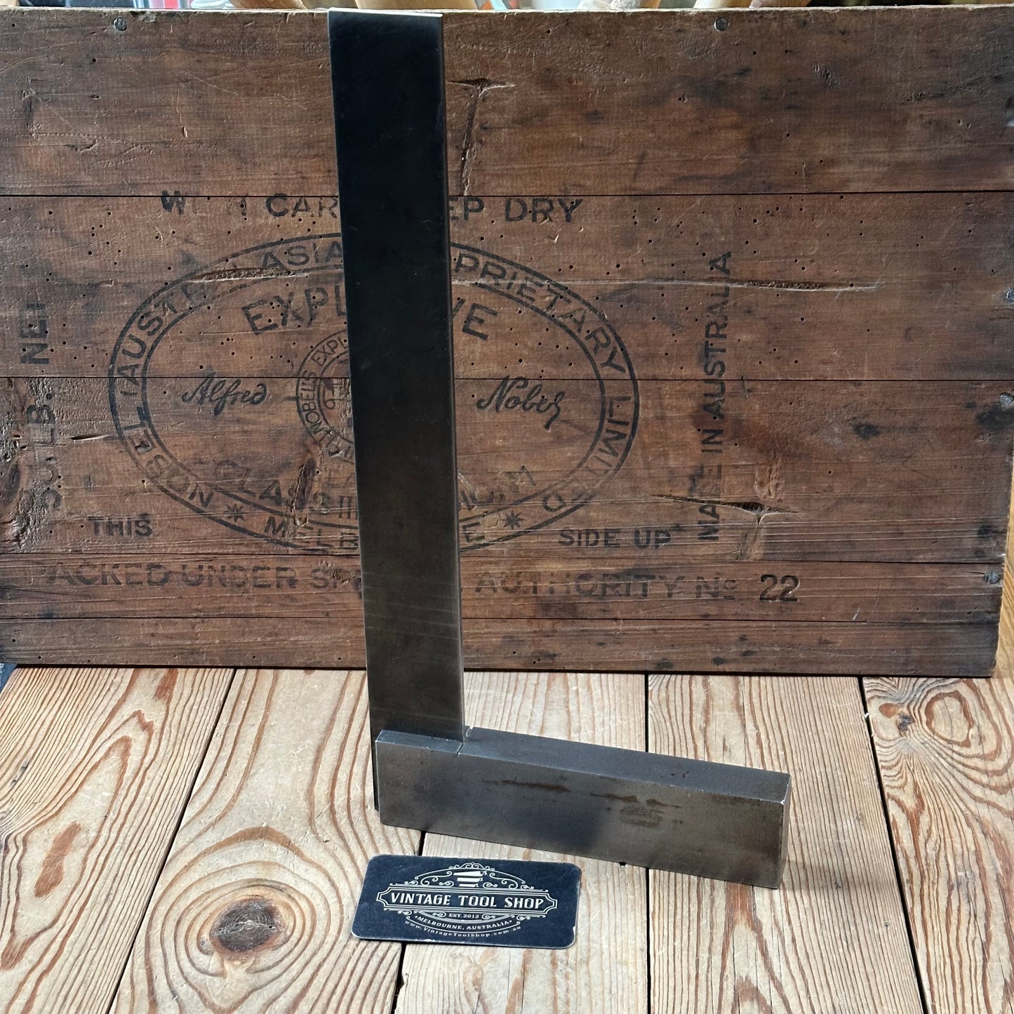 H2429 NICE! Vintage MOORE & WRIGHT 14” England Engineers METAL SQUARE