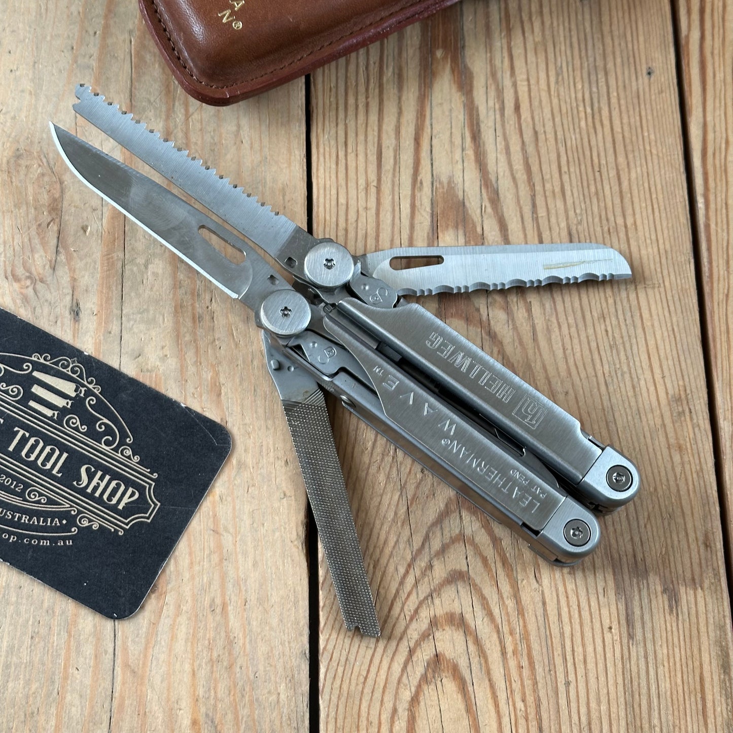 K45 Vintage LEATHERMAN USA WAVE Multi Tool in its Original leather sheath