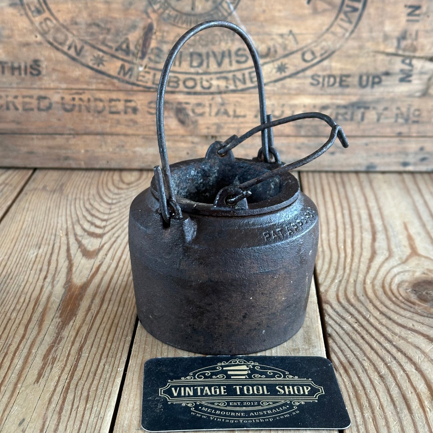 Y1177 Vintage Small CLARK & Co Cast Iron GLUE POT