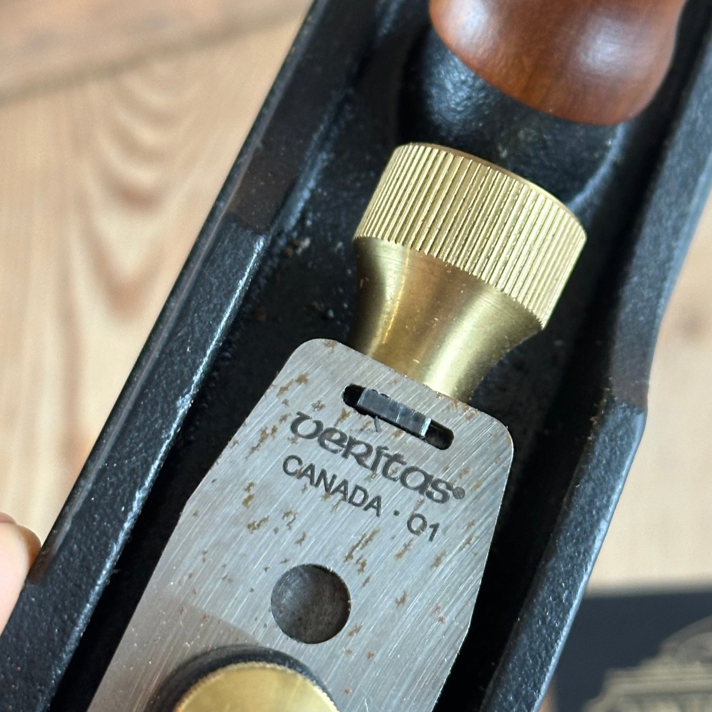 SOLD. H2196 Contemporary VERITAS CABINETMAKERS TRIMMING PLANE Chisel PLANE