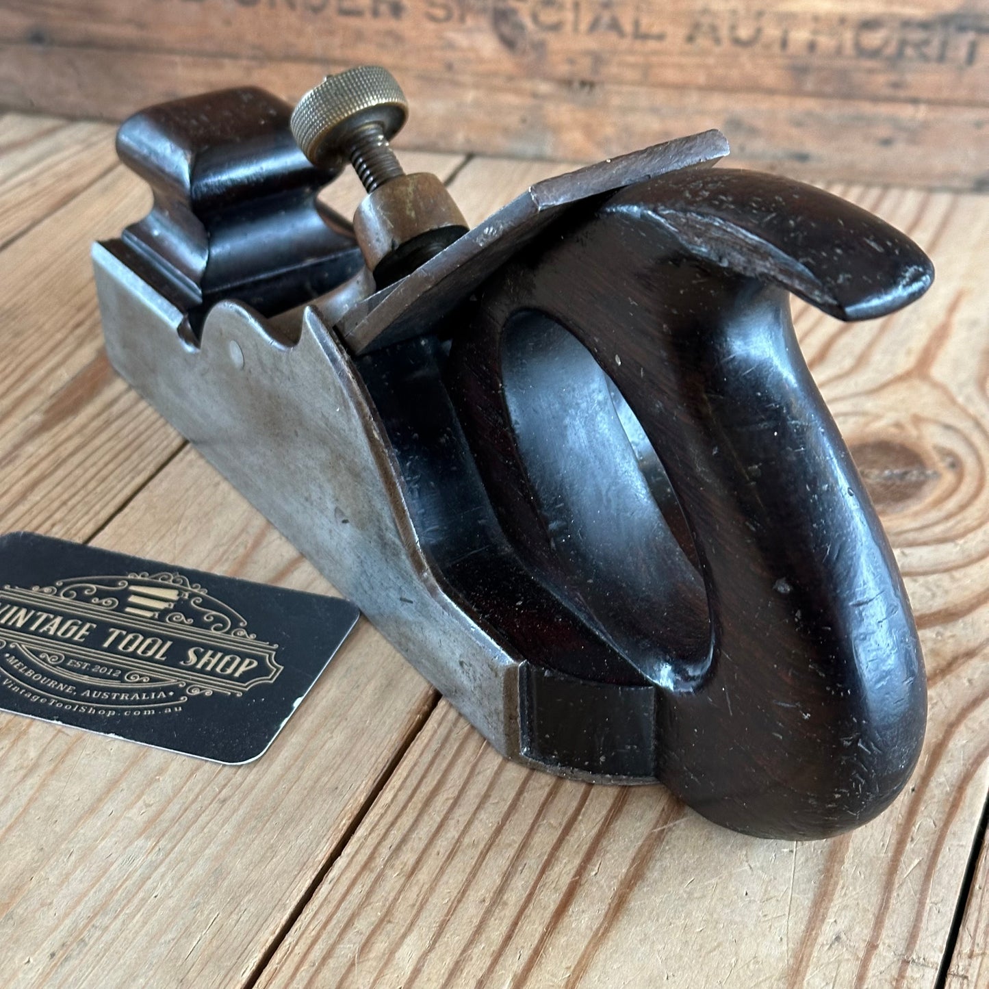 N1148 Antique UNIQUE SMOOTHING plane with Rosewood infill