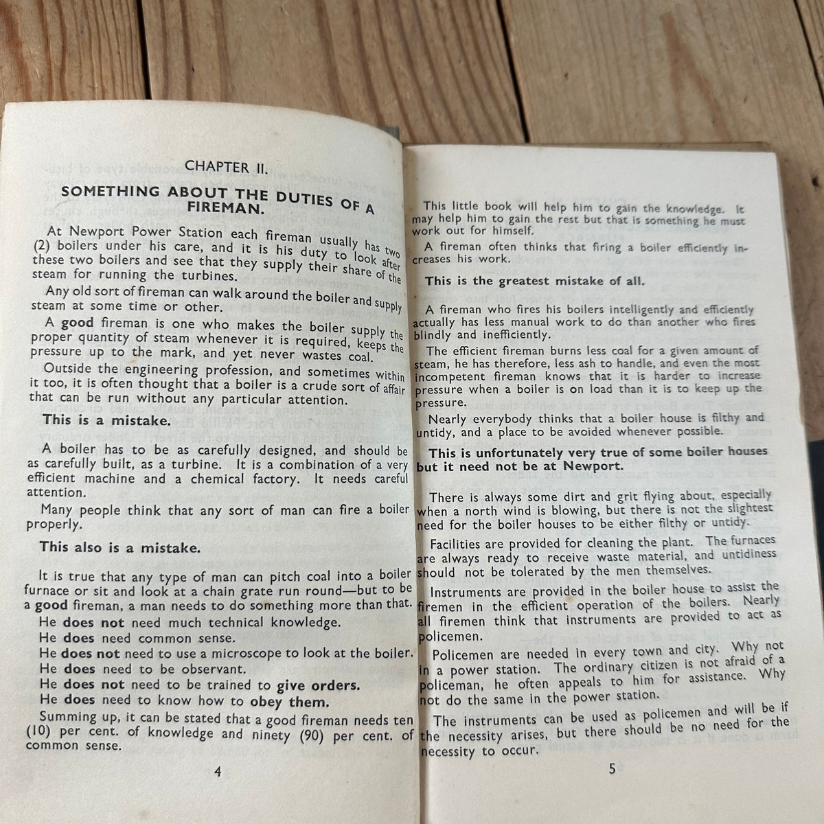 XBN193 Vintage BOOK INSTRUCTIONS for FIREMEN on BOILER PLANT at NEWPORT “A” POWER STATION by H.P.Colwell
