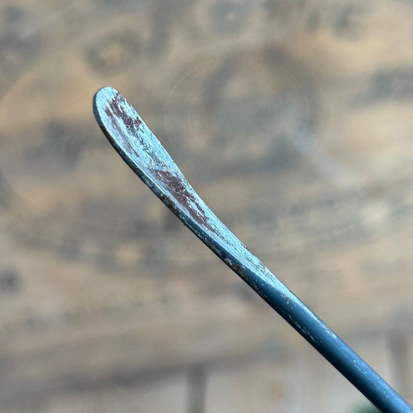 SOLD. H2257 Vintage WW1 SMLE Pull through and oil flask