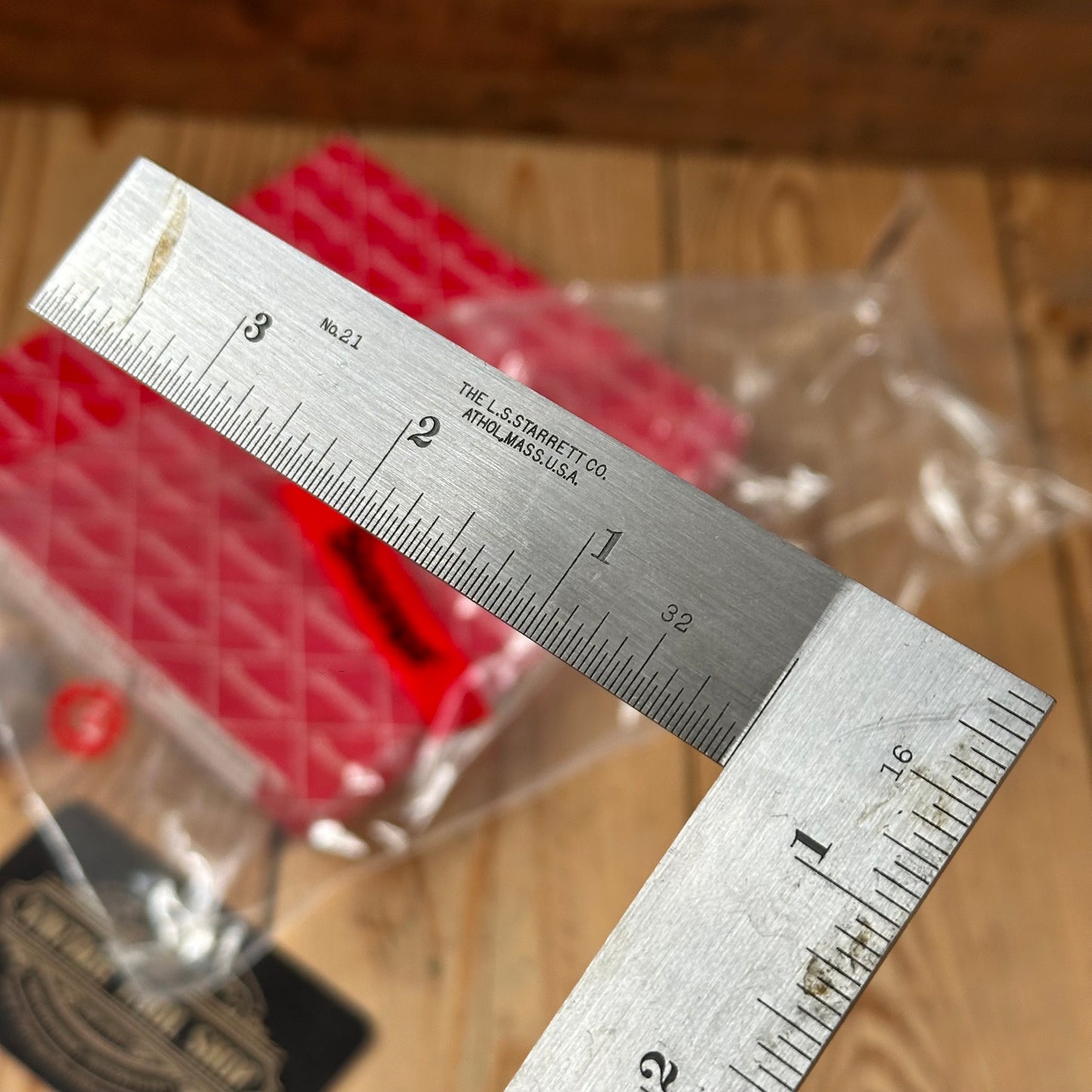 H2450 Vintage STARRETT USA No.21 thin steel metal SQUARE IOB