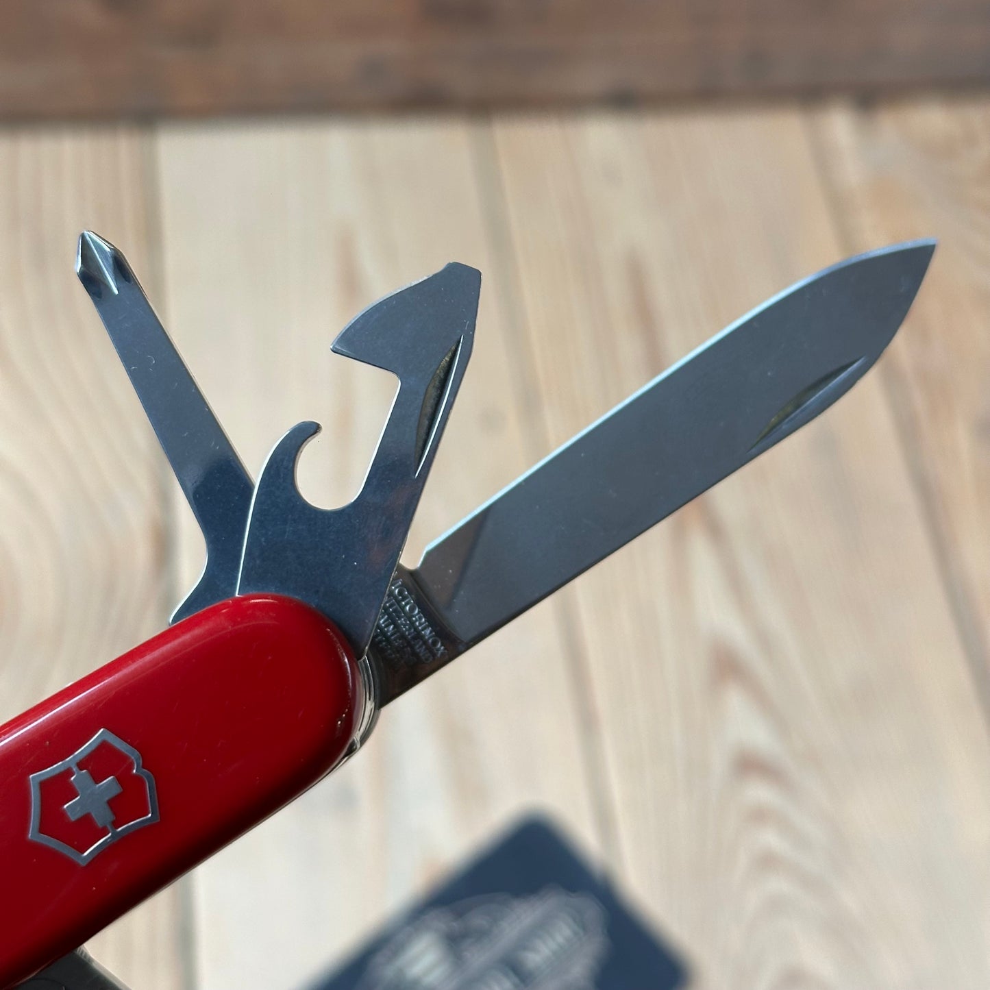 K46 ICONIC! Vintage Victorinox SWISS CHAMP 33 Tool SWISS ARMY KNIFE