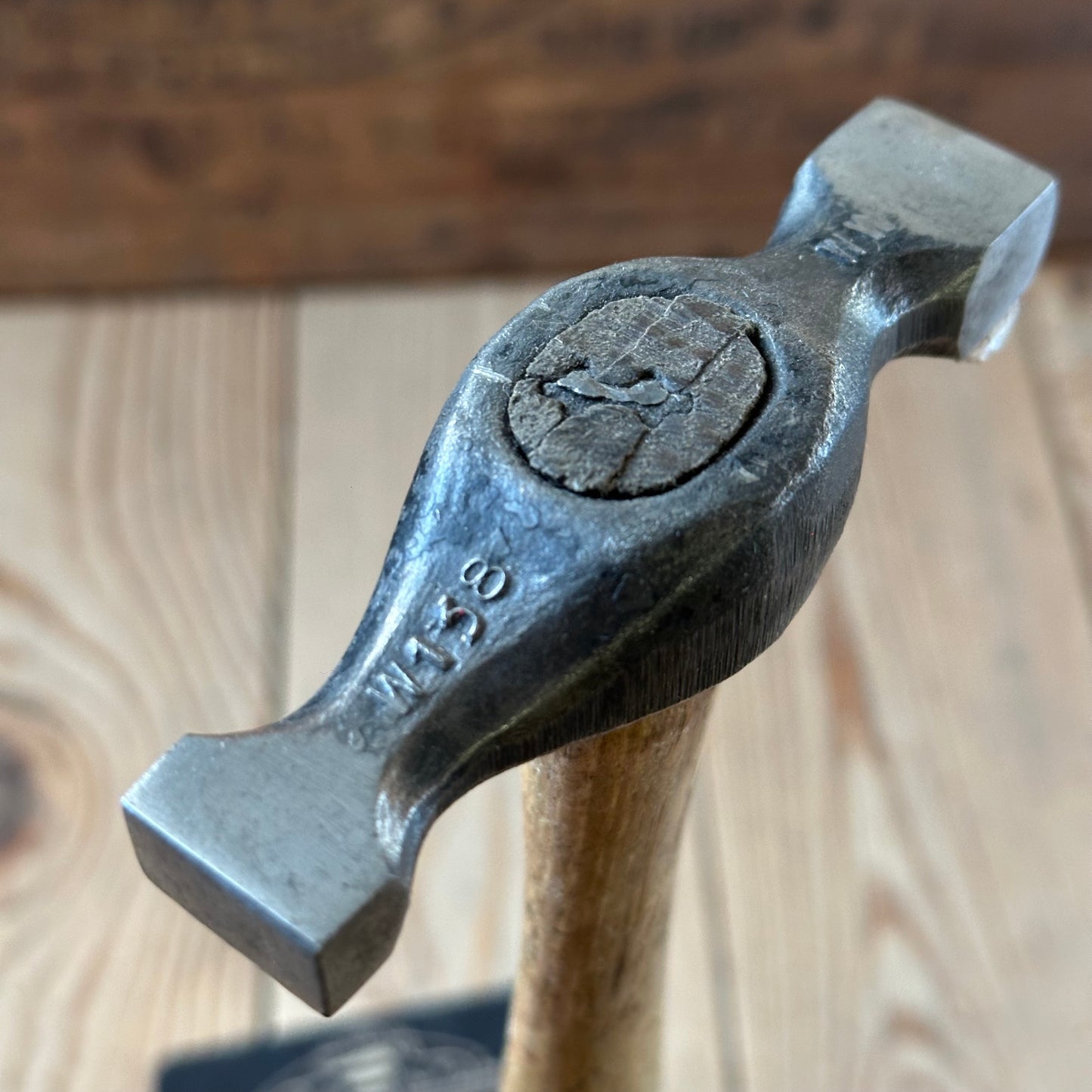 D1846 Vintage WHITEHOUSE England Jewellers Metalworking HAMMER