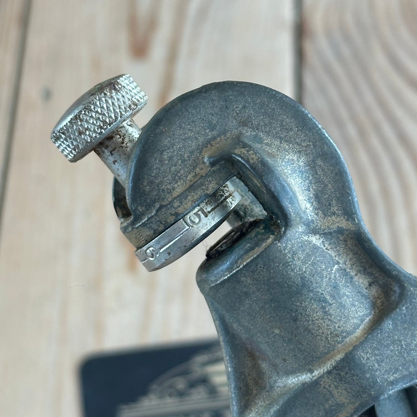 H2357 Vintage ECLIPSE no.77 England Bronze SAW SET