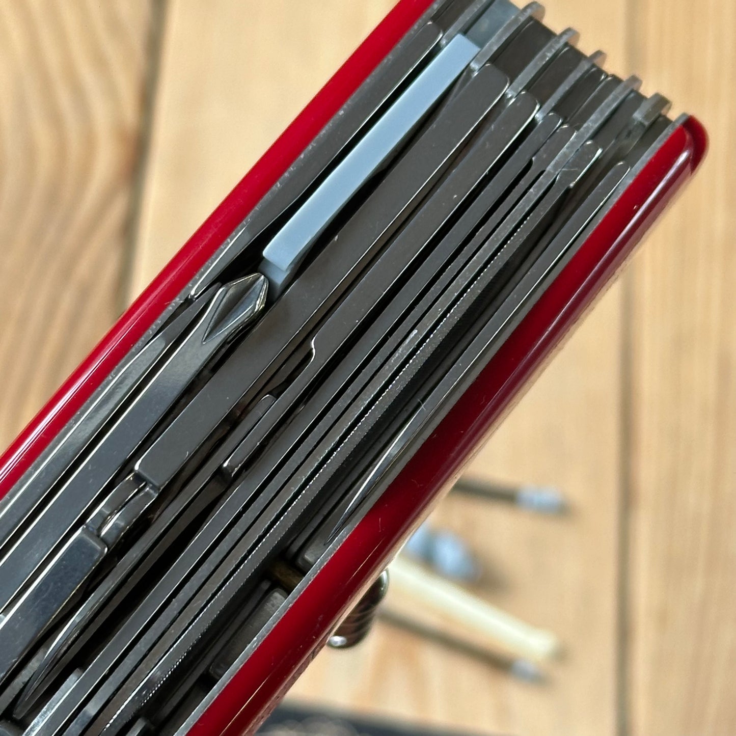 K46 ICONIC! Vintage Victorinox SWISS CHAMP 33 Tool SWISS ARMY KNIFE