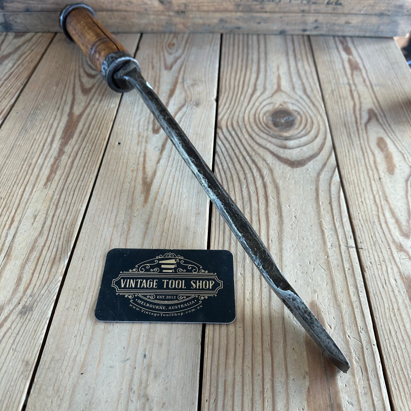 D1907 ANCIENT! Large antique EUROPEAN 460mm long necked SLICK CHISEL