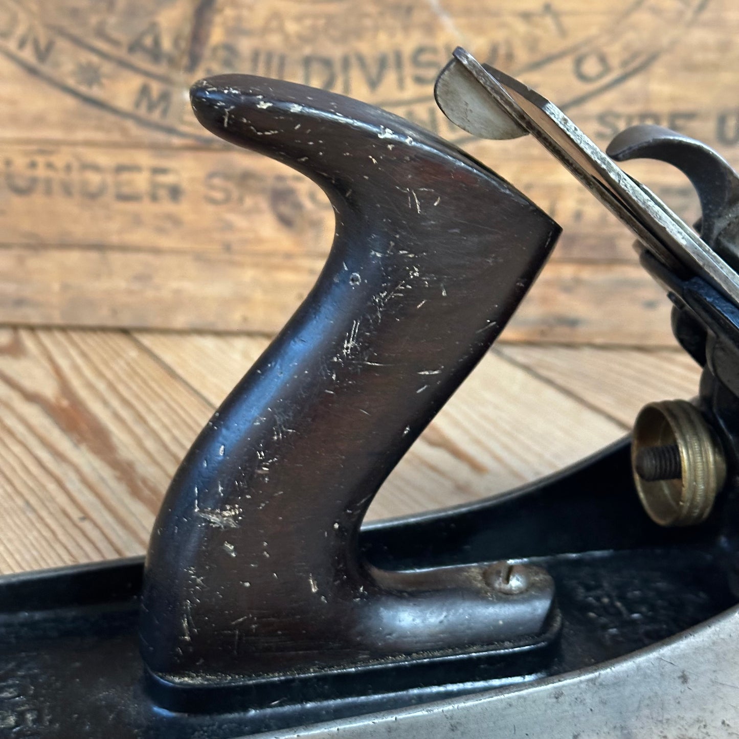 H2489 Vintage STANLEY USA Type 11 No.5 1/2 Corrugated PLANE with Rosewood handles
