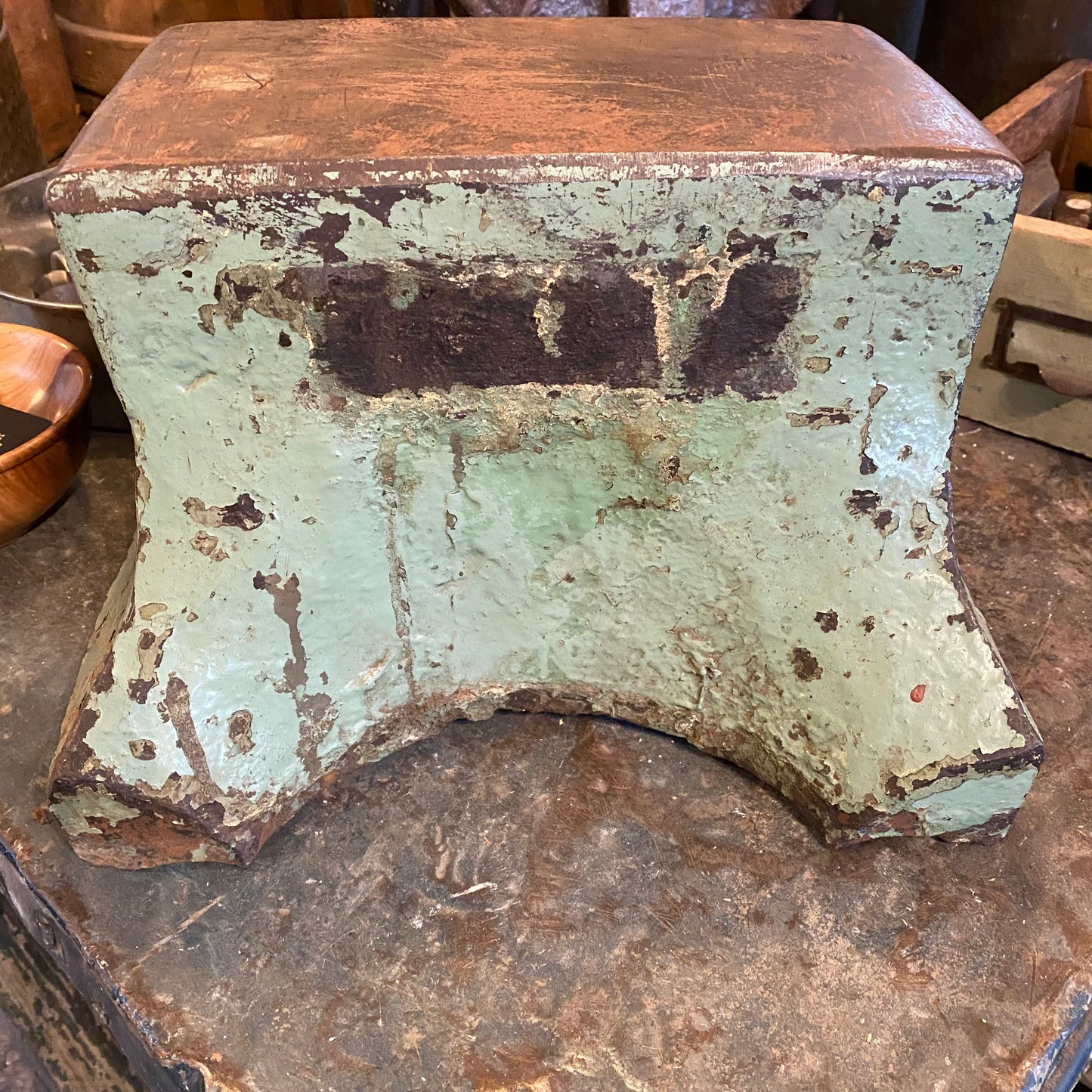 H2414 Vintage 50kg-60kg SAW DOCTORS ANVIL