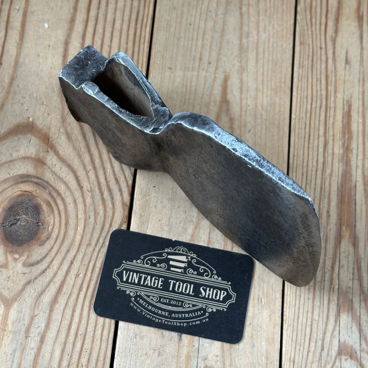 H2559 Vintage GILPINS KENT Pattern HATCHET axe Head