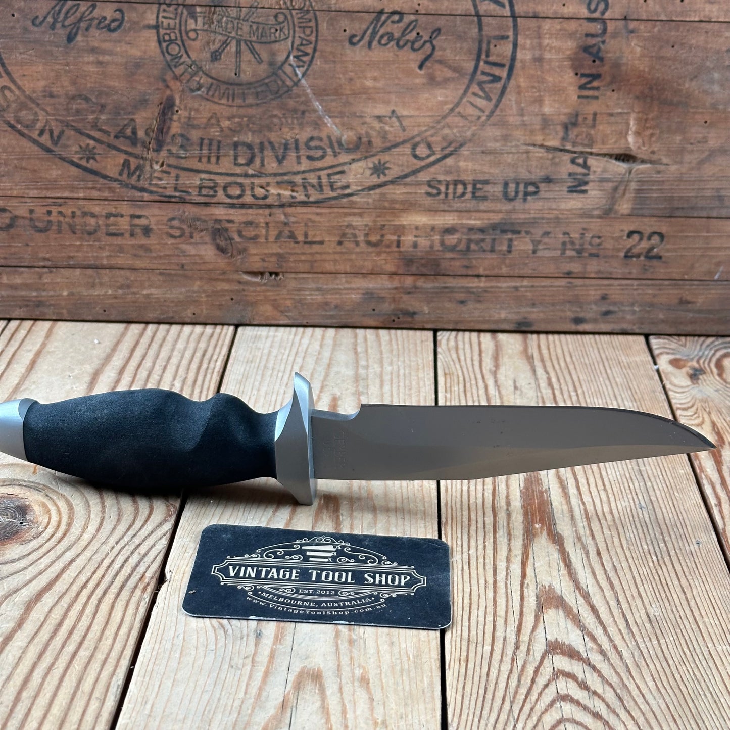 K35 COOL! Vintage GERBER USA LMF Infantry KNIFE 1993-96 vintage