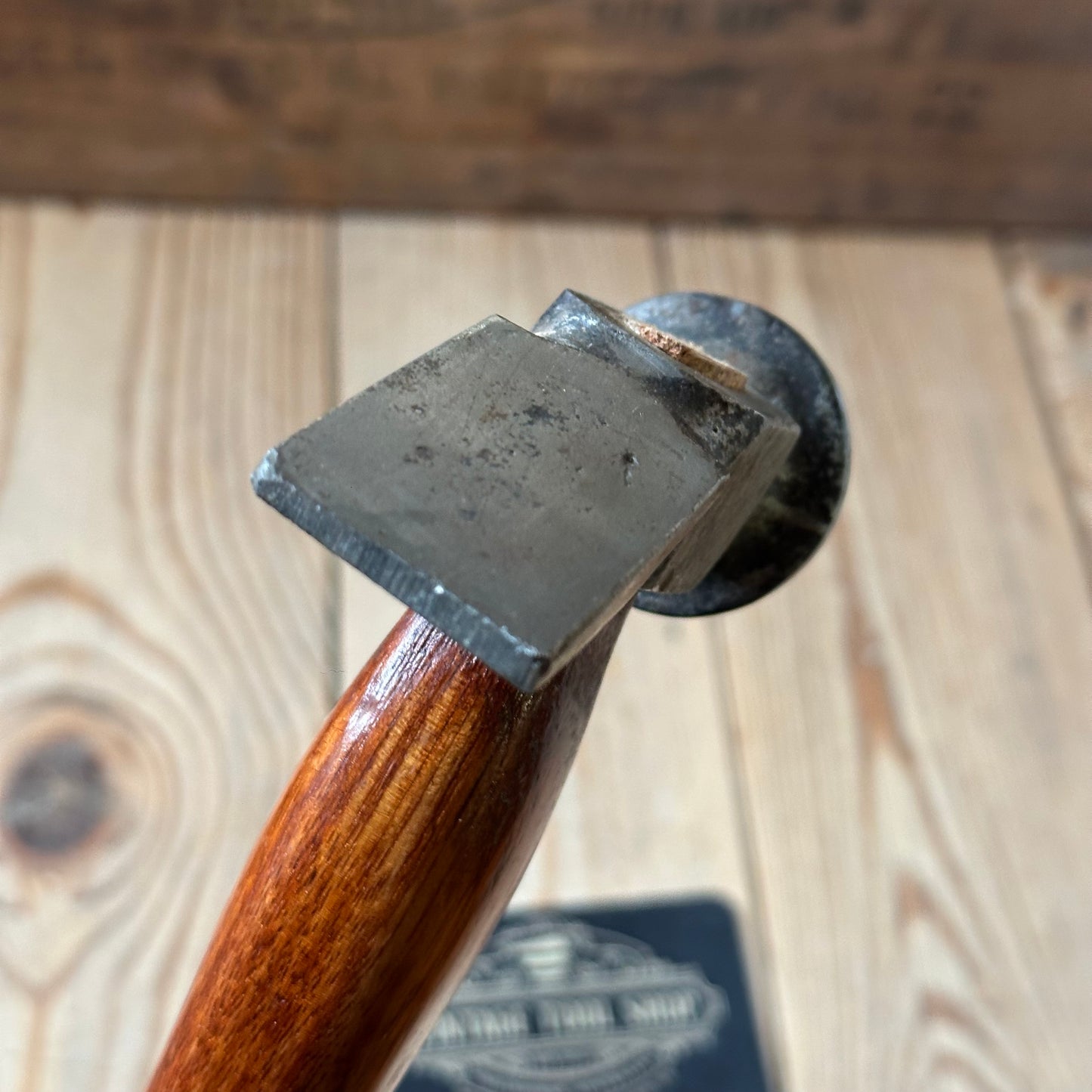 H2471 Vintage COBBLERS HAMMER