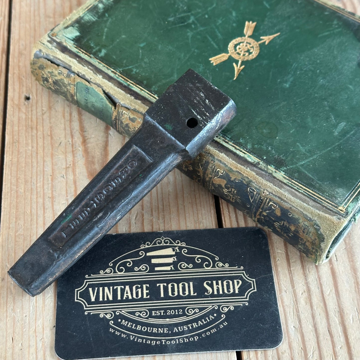 H2374 Vintage GREGSTEEL Australia 5/32” RIVET PUNCH