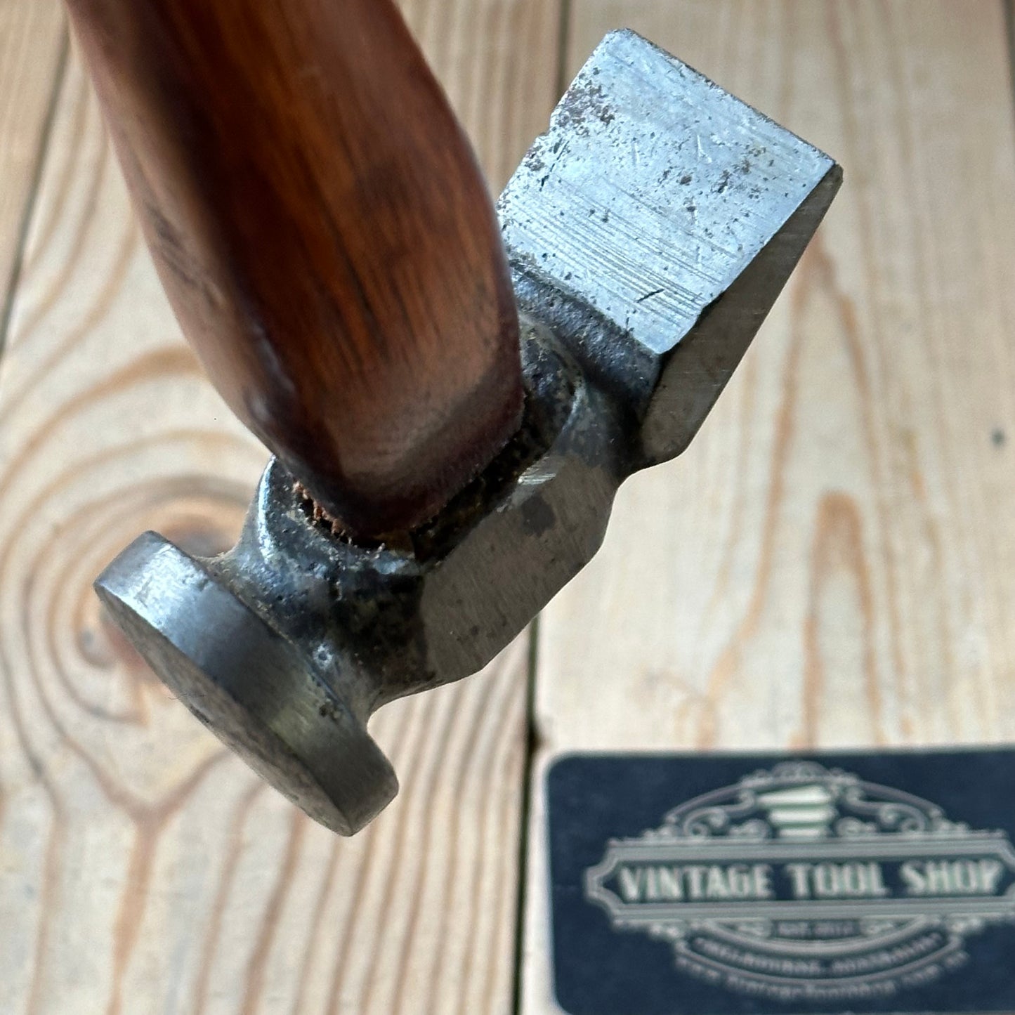 H2471 Vintage COBBLERS HAMMER