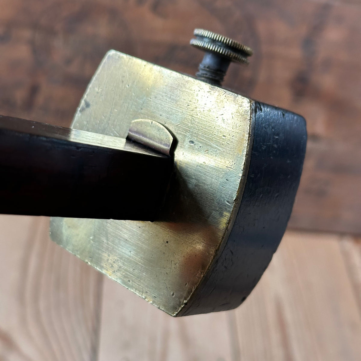 H2568 GORGEOUS! Vintage DISSTON USA No:95 BRASS & Rosewood Mortise GAUGE