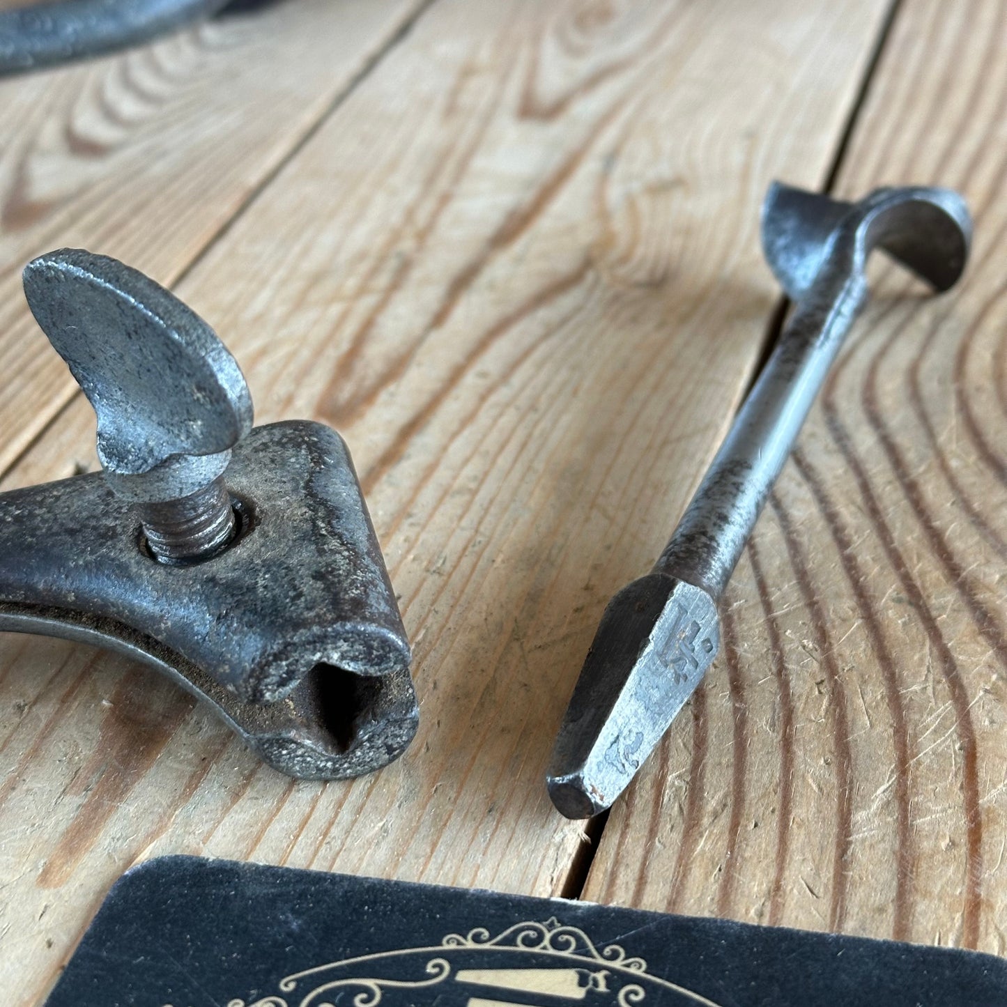 T2947 Antique JOHN FRAY 8” Pewter Ring Cocobolo Handled Drill BRACE