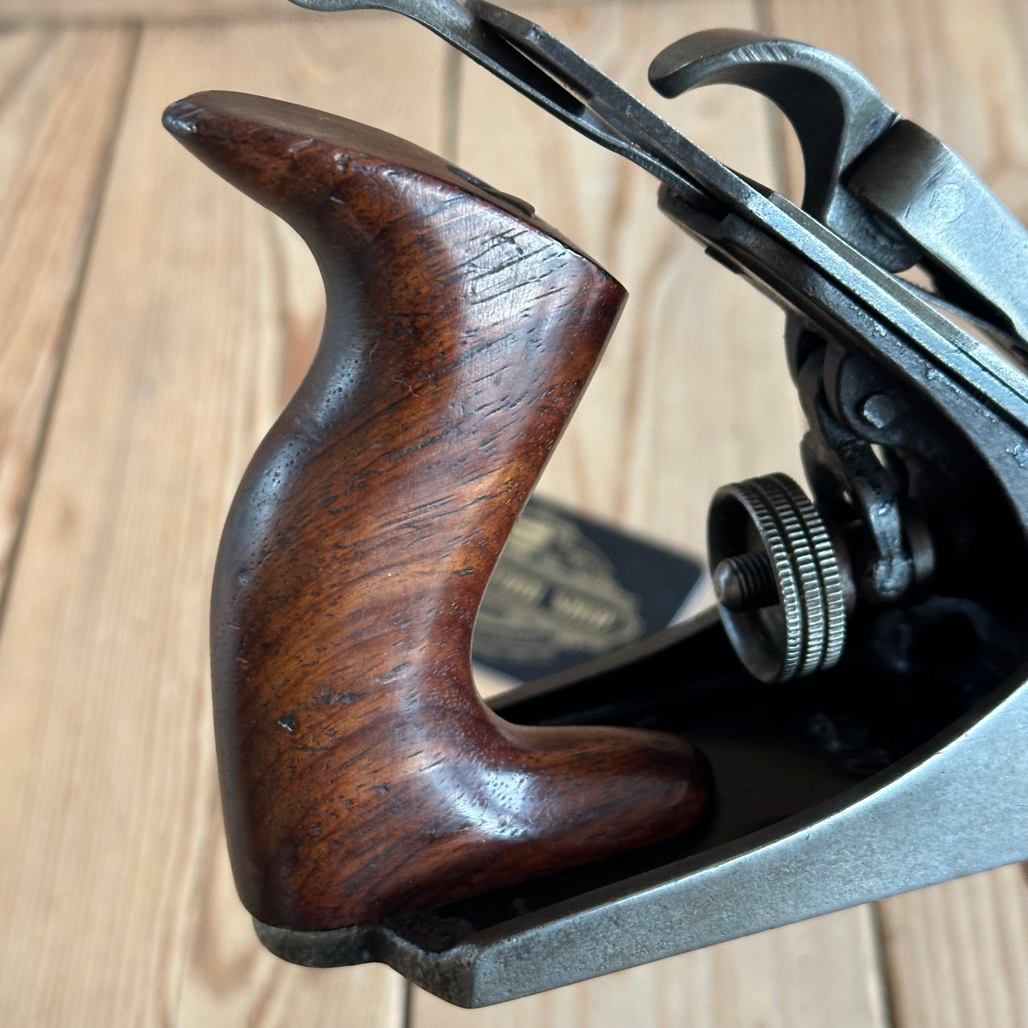 SOLD. N1660 Vintage SARGENT USA No.407 No.2 size PLANE Rosewood handles