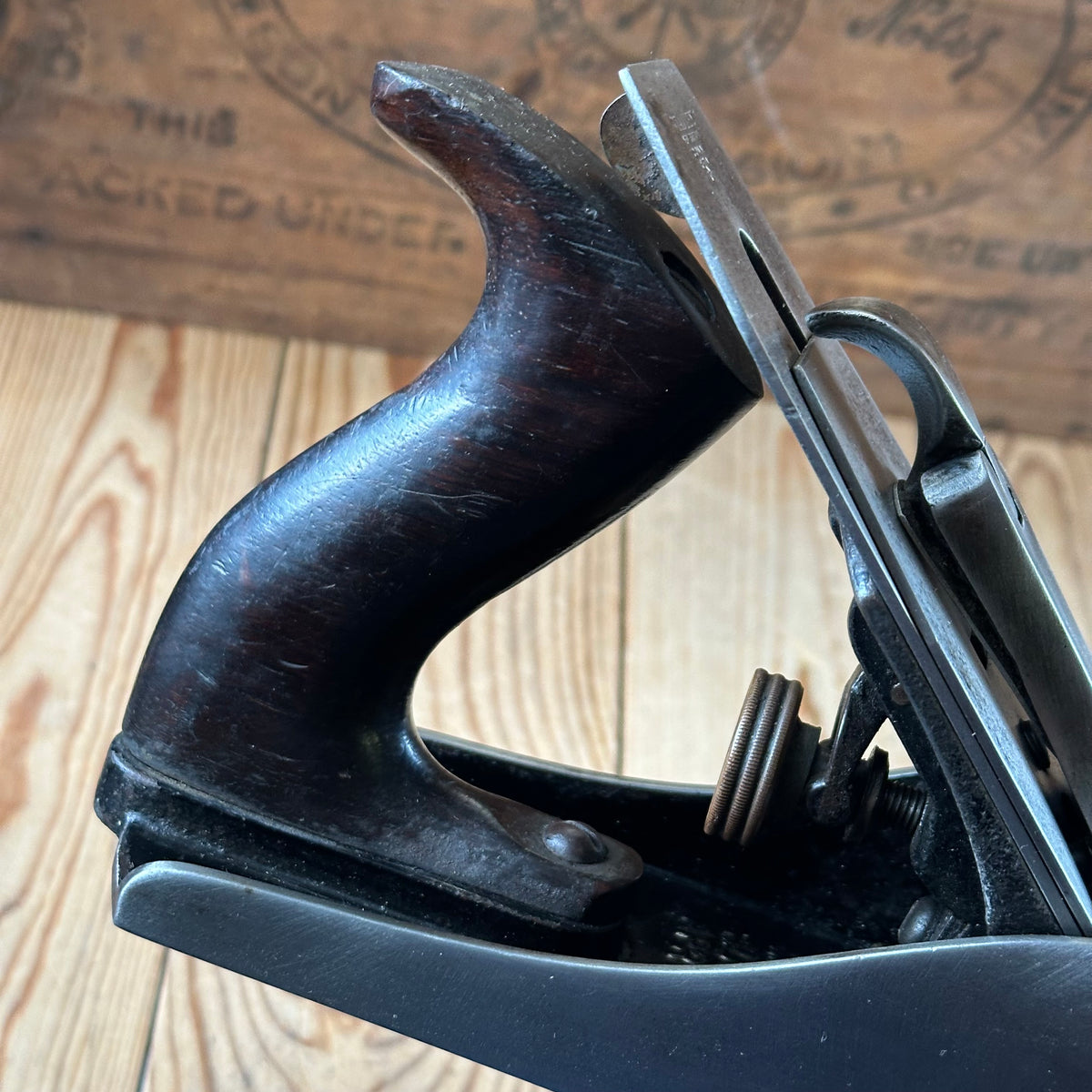 N1866 Vintage STANLEY USA Type 11 No.4 1/2 PLANE with Rosewood handles