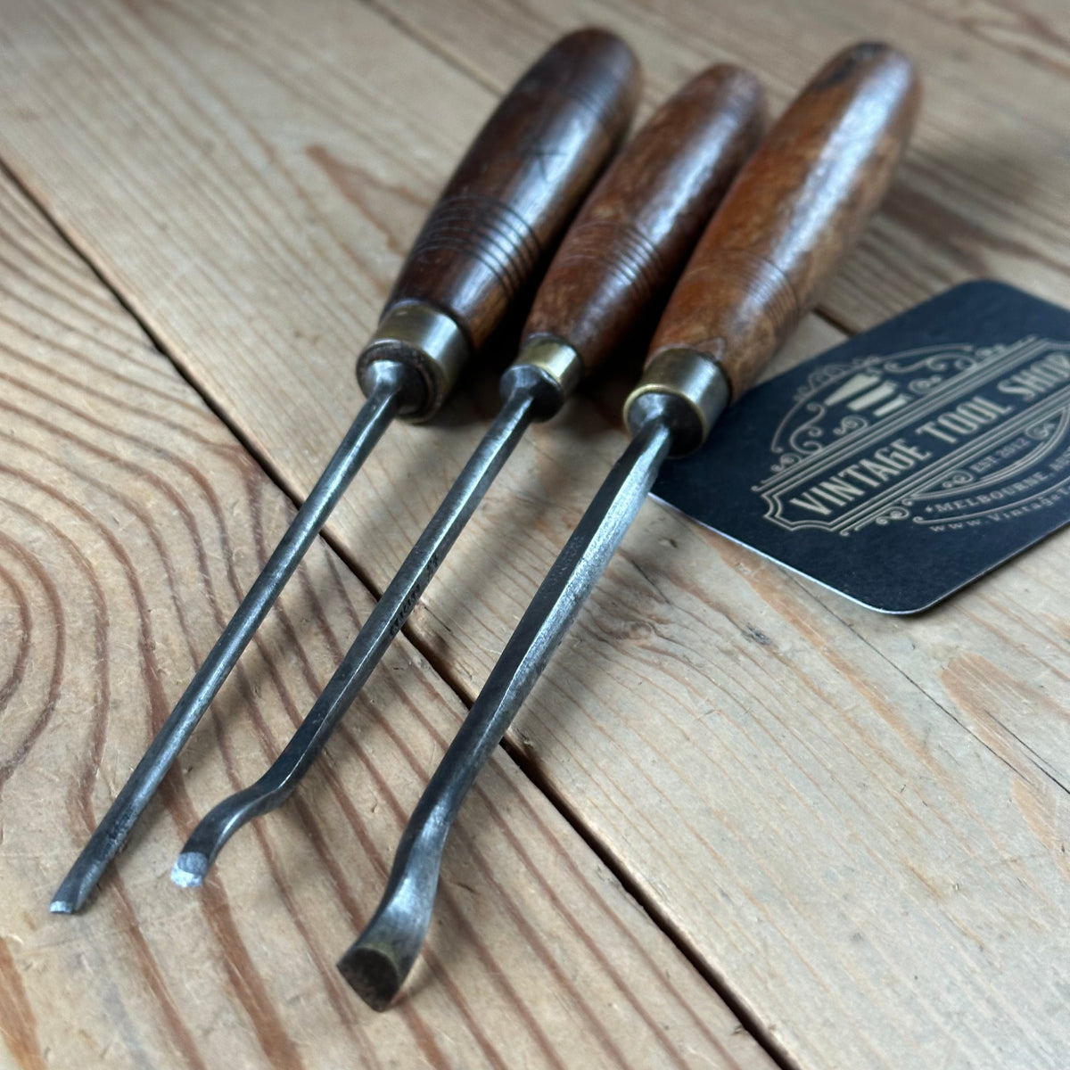 H2604 Vintage 3 x ADDIS England GOUGE CHISEL Carving Set