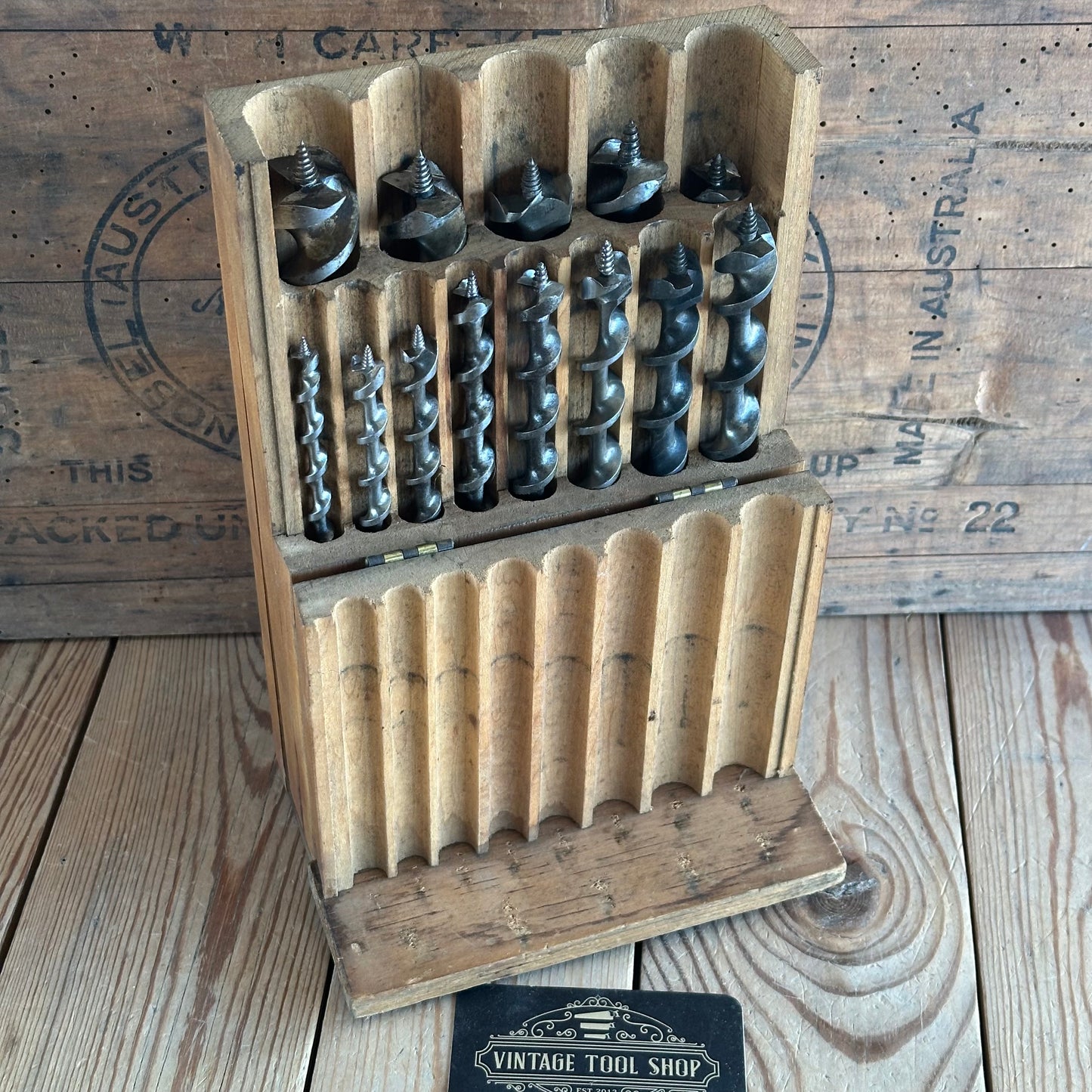 H1913 Vintage BOXED Set of 13 x IRWIN / Solid Center PATTERN wood drill BITS brace auger BIT set