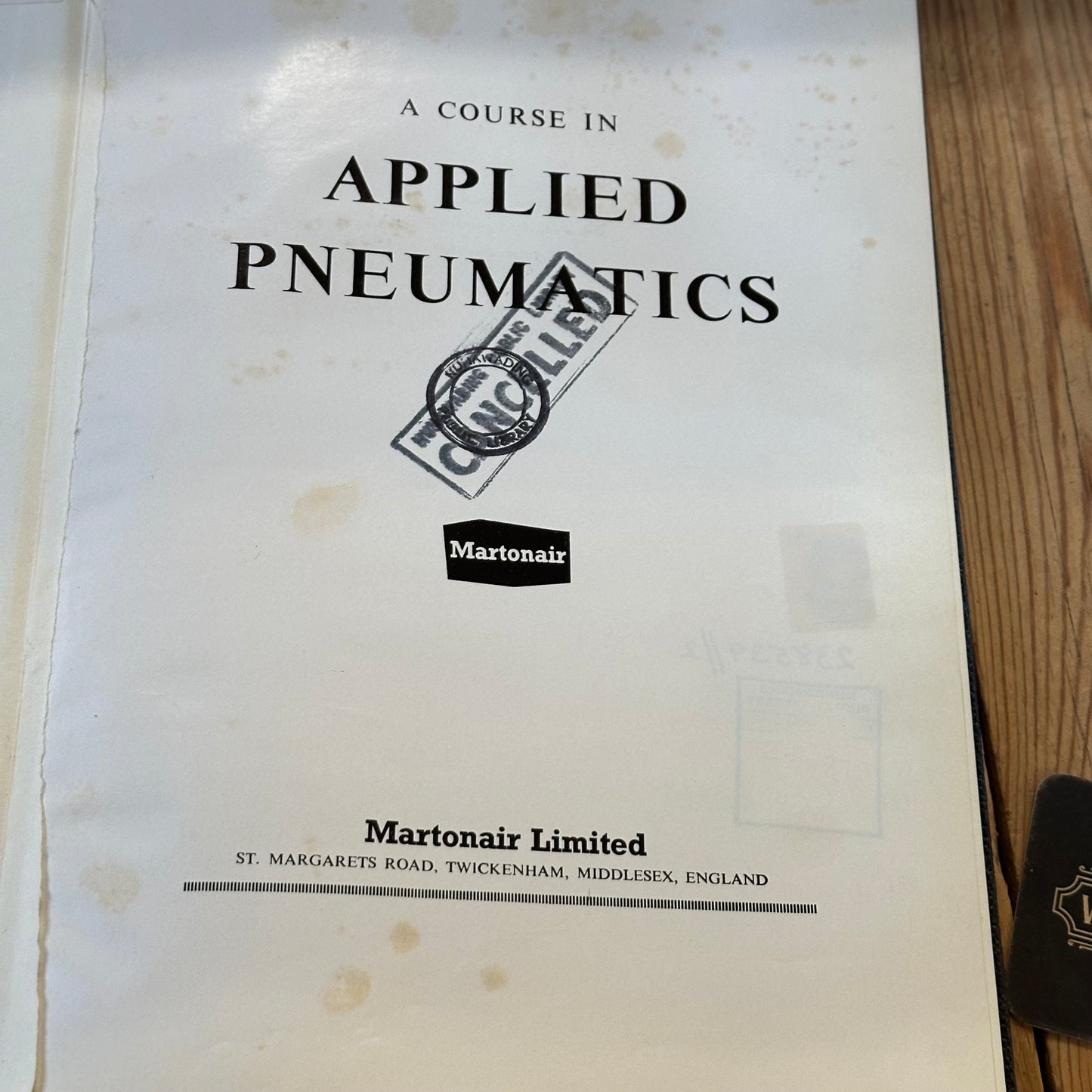 XBN123 Vintage 1972 BOOK A Course in APPLIED PNEUMATICS by Martonair Limited