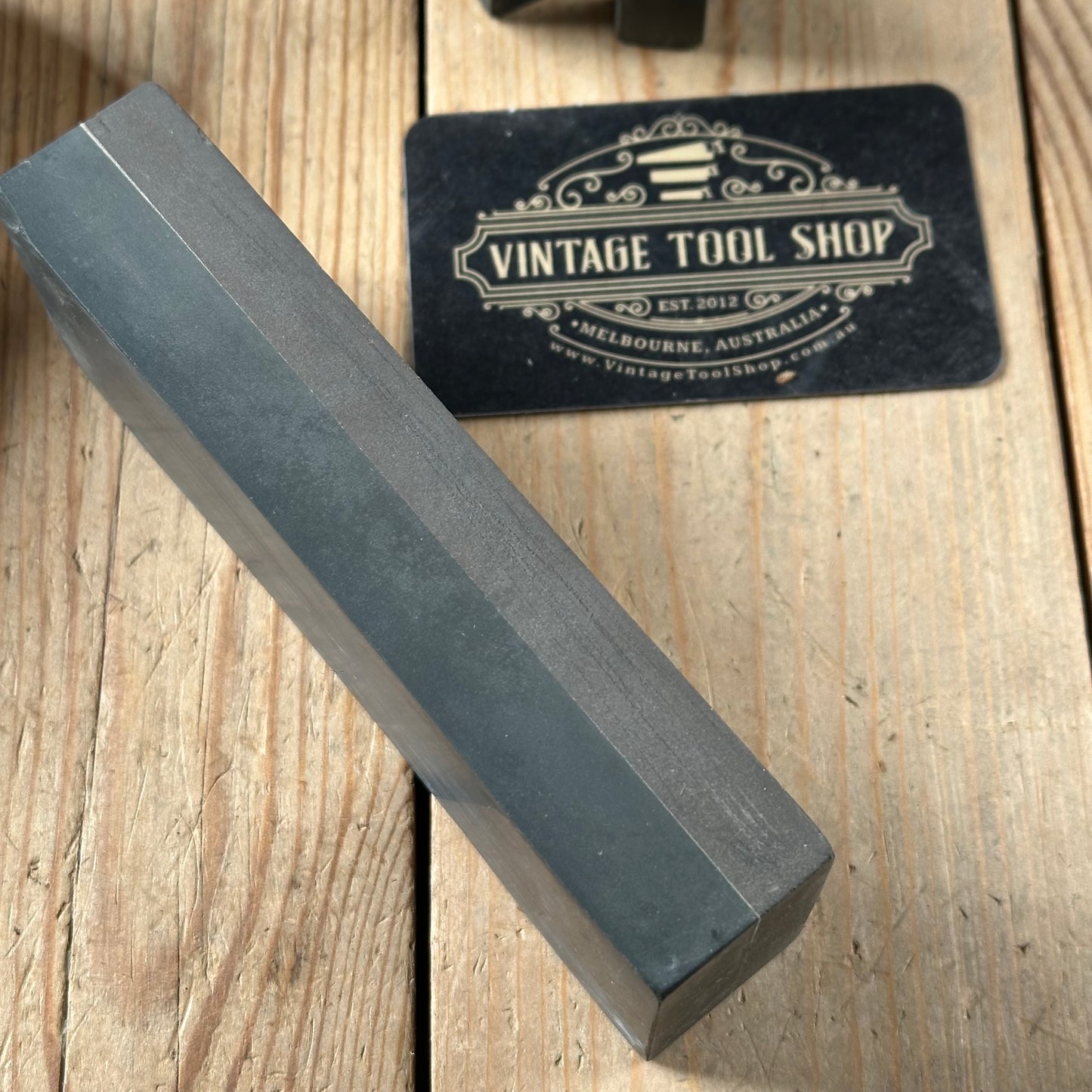 SOLD. A381 Vintage INCREDIBLE! Rare! APEX No:82 Superfine GERMAN Natural THURINGIAN Stone double sided barber razor hone IOB original box