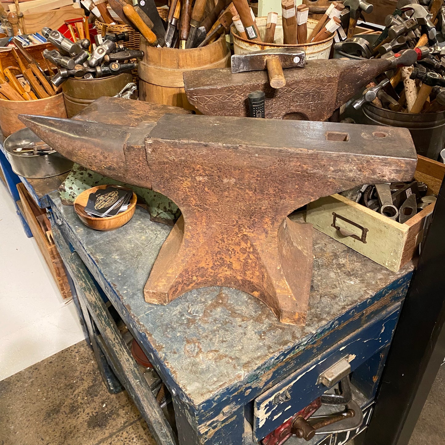 H2428 Vintage 1924 SODERFORS 222lb 100kg Sweden ANVIL Blacksmiths tool PICK UP ONLY- NO FREIGHT