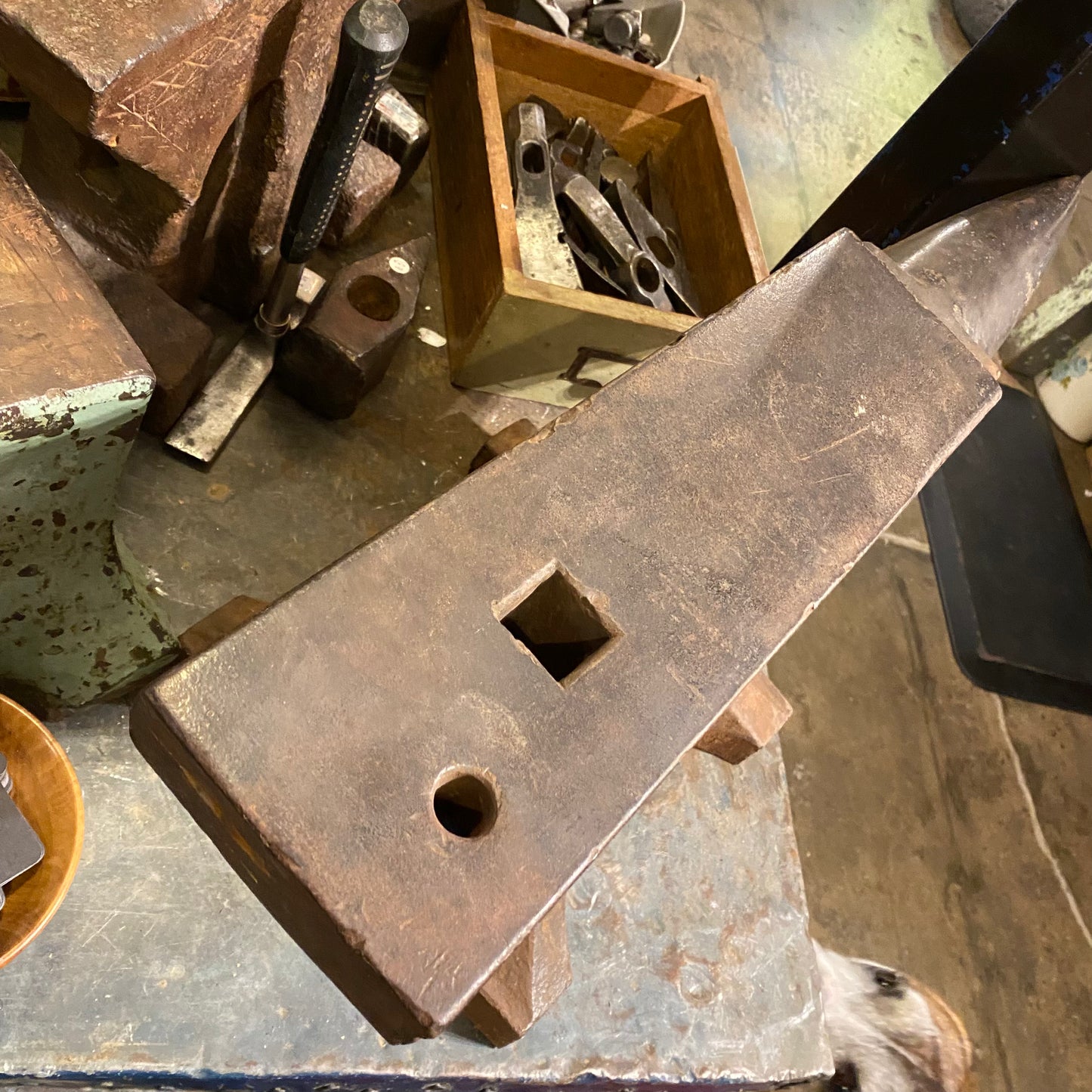 H2428 Vintage 1924 SODERFORS 222lb 100kg Sweden ANVIL Blacksmiths tool PICK UP ONLY- NO FREIGHT