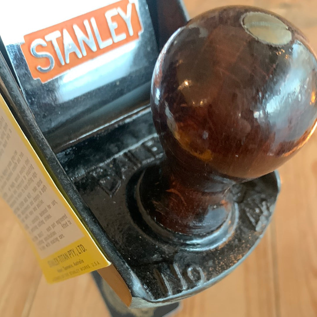 SOLD H427 Vintage STANLEY Australia No.4 1/2 PLANE IOB