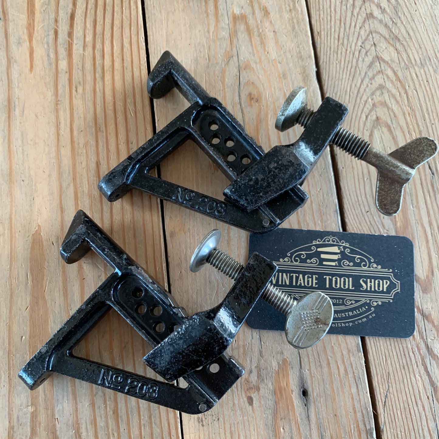 SOLD T9806 Vintage pair of STANLEY No.203 BENCH CLAMPS