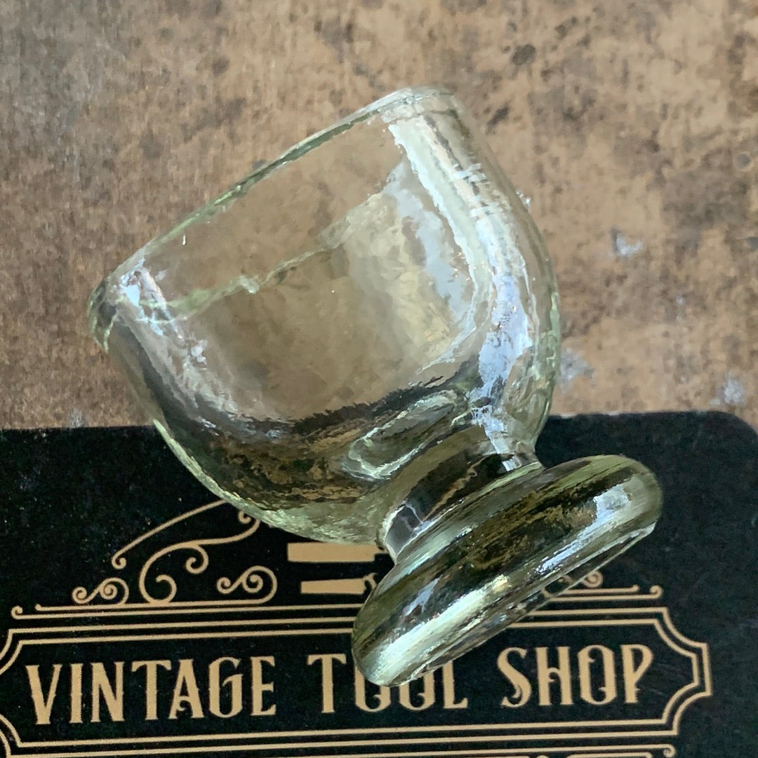 VD853 Vintage Depression Era Vintage GLASS EYE WASH Optical Bath medicine display item