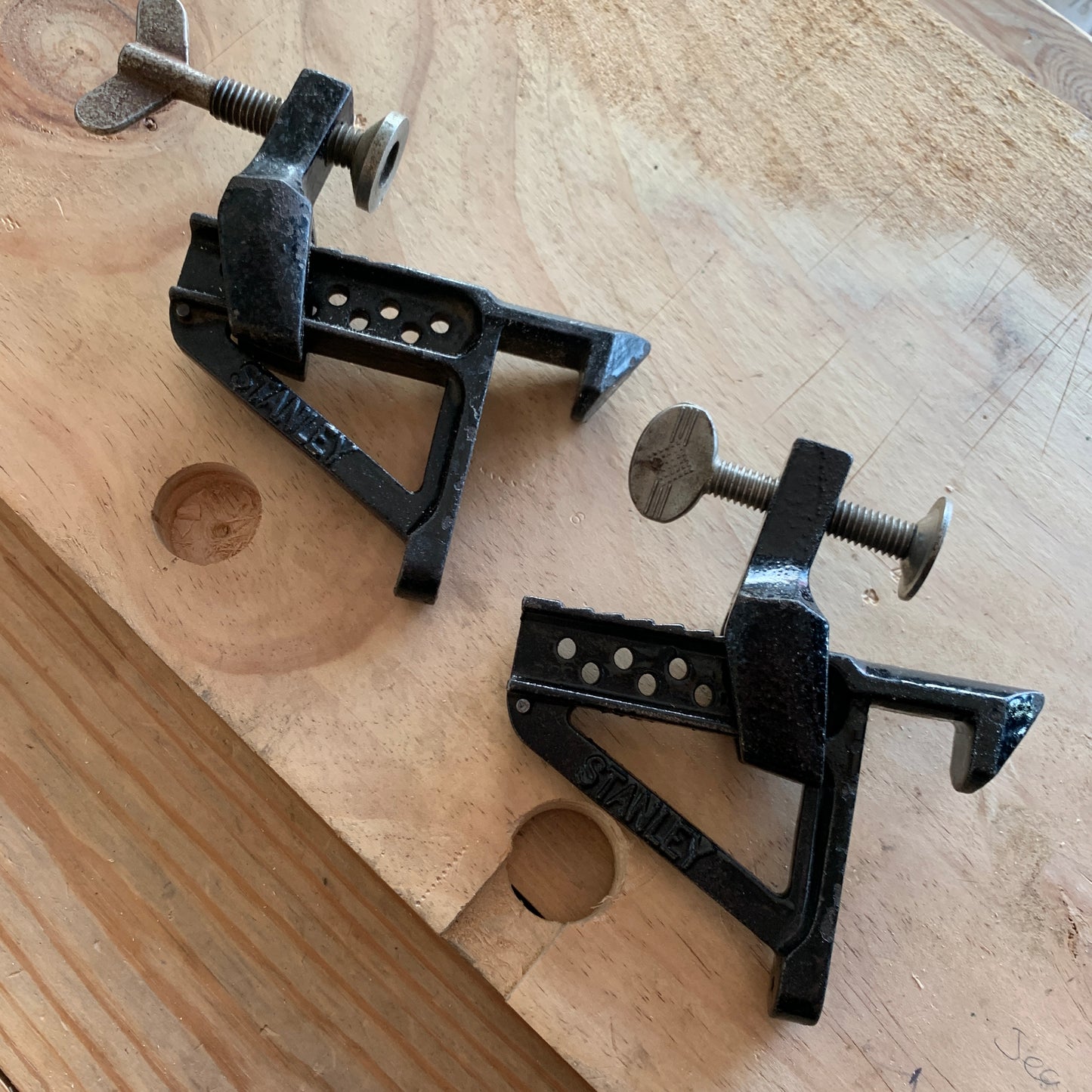 SOLD T9806 Vintage pair of STANLEY No.203 BENCH CLAMPS