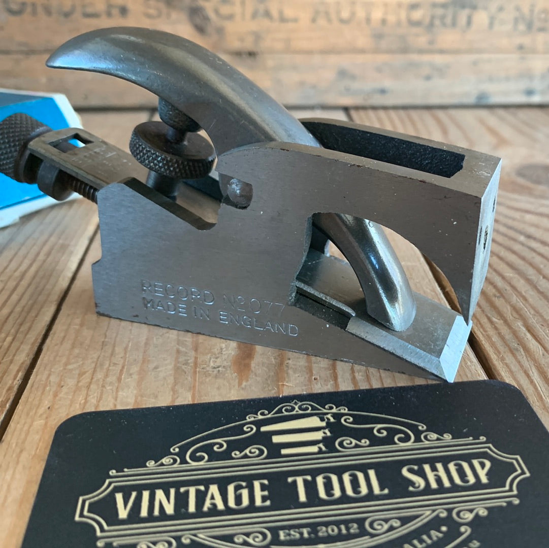 SOLD D1125 Vintage RECORD No.077 2in1 Bullnose Chisel PLANE