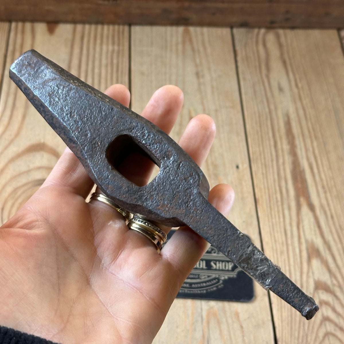 T1875 Antique BLACKSMITHS Shoulder Peen HAMMER HEAD