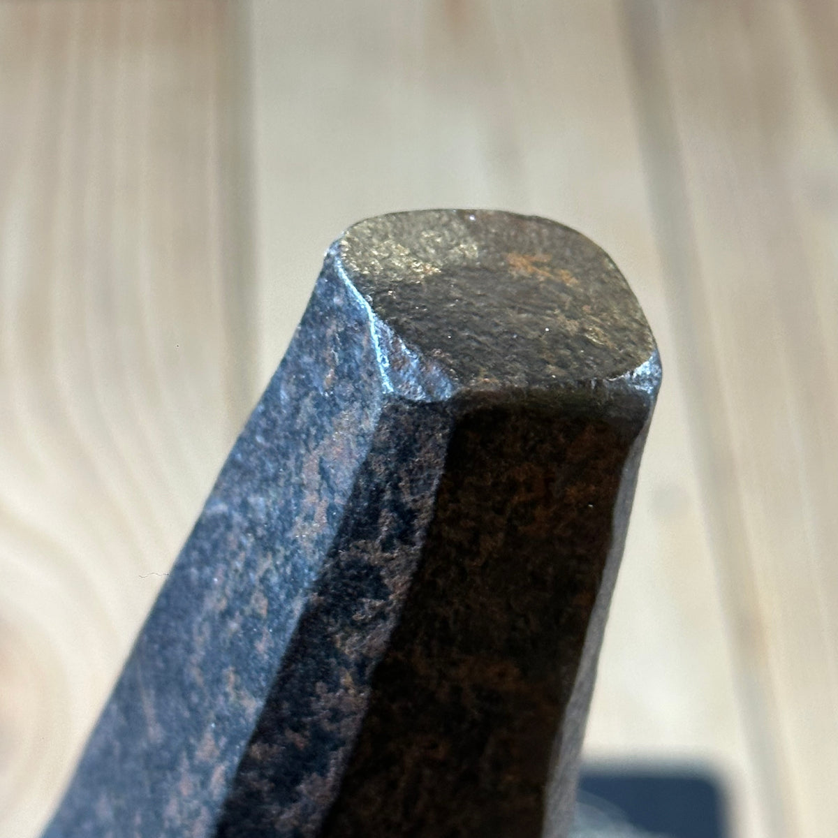T1875 Antique BLACKSMITHS Shoulder Peen HAMMER HEAD