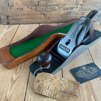 SOLD N45 Vintage well travelled STANLEY England No.5 1/2 bench PLANE