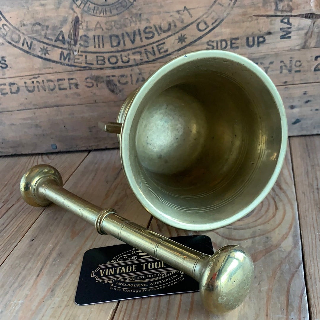Antique brass MORTAR & PESTLE 1868 display item T8666