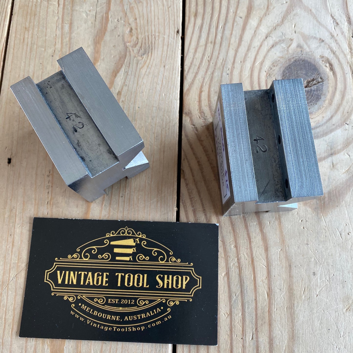 SOLD Vintage VEE BLOCKS Engineering Tools T2566