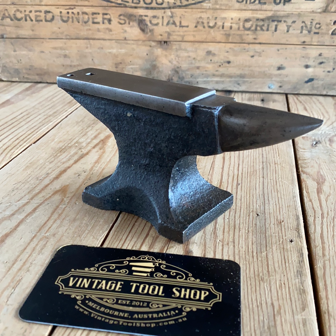 SOLD Vintage small jewellers ANVIL T7968