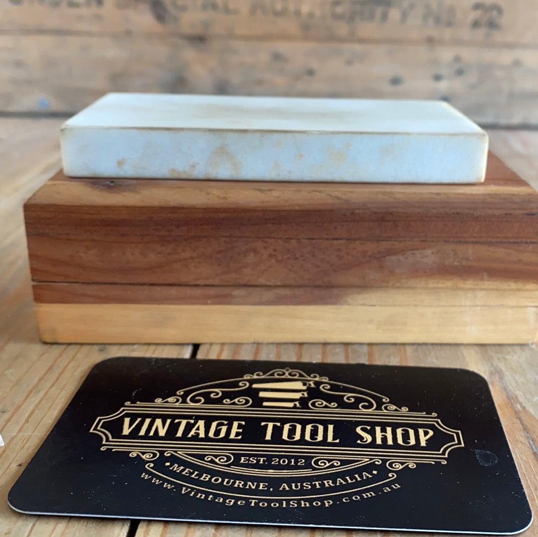 SOLD Vintage Smith’s HARD ARKANSAS natural sharpening oilstone STONE A203