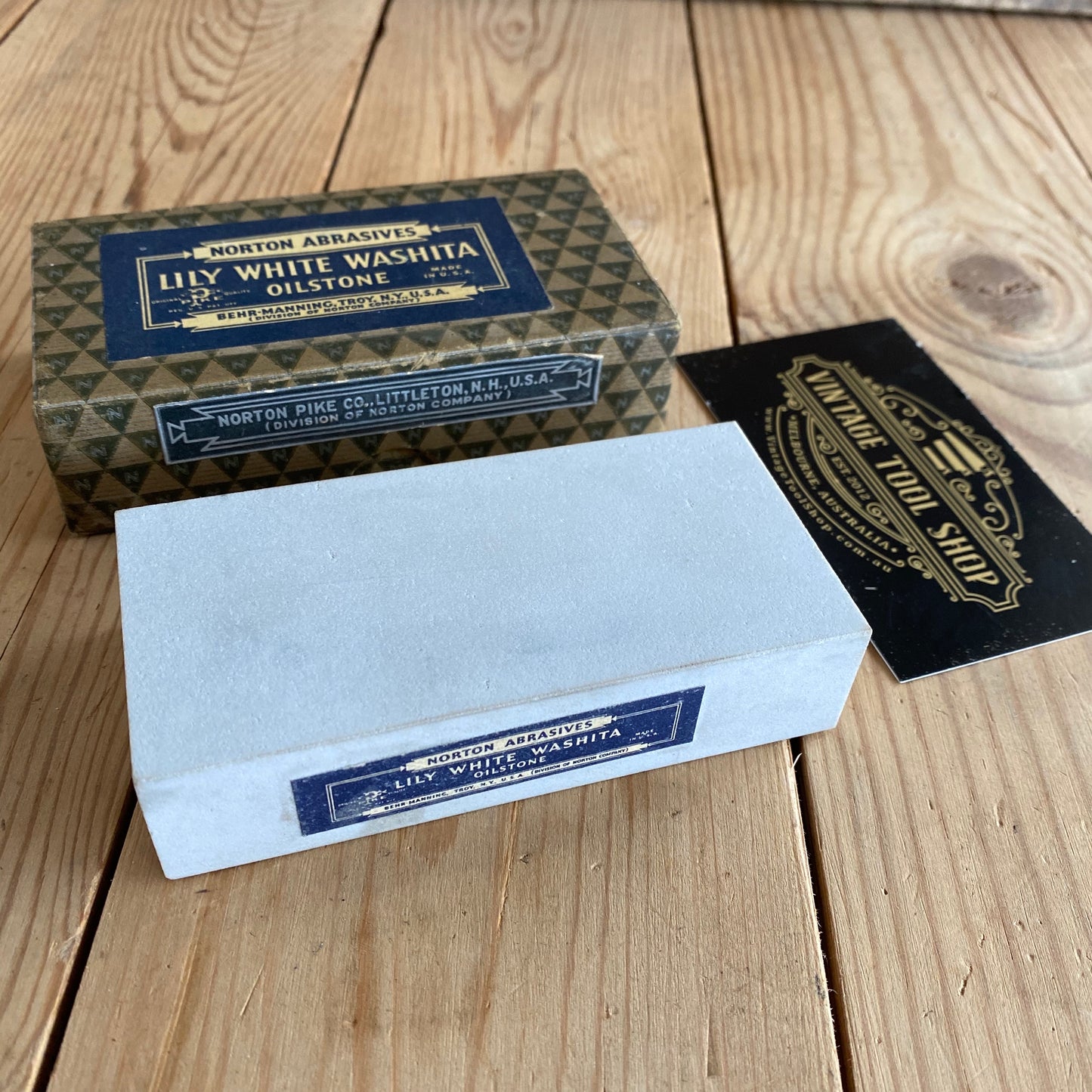 lily white washita sharpening stone Vintage NORTON LILY White WASHITA ARKANSAS natural sharpening stone – Vintage Tool Shop Pty Ltd