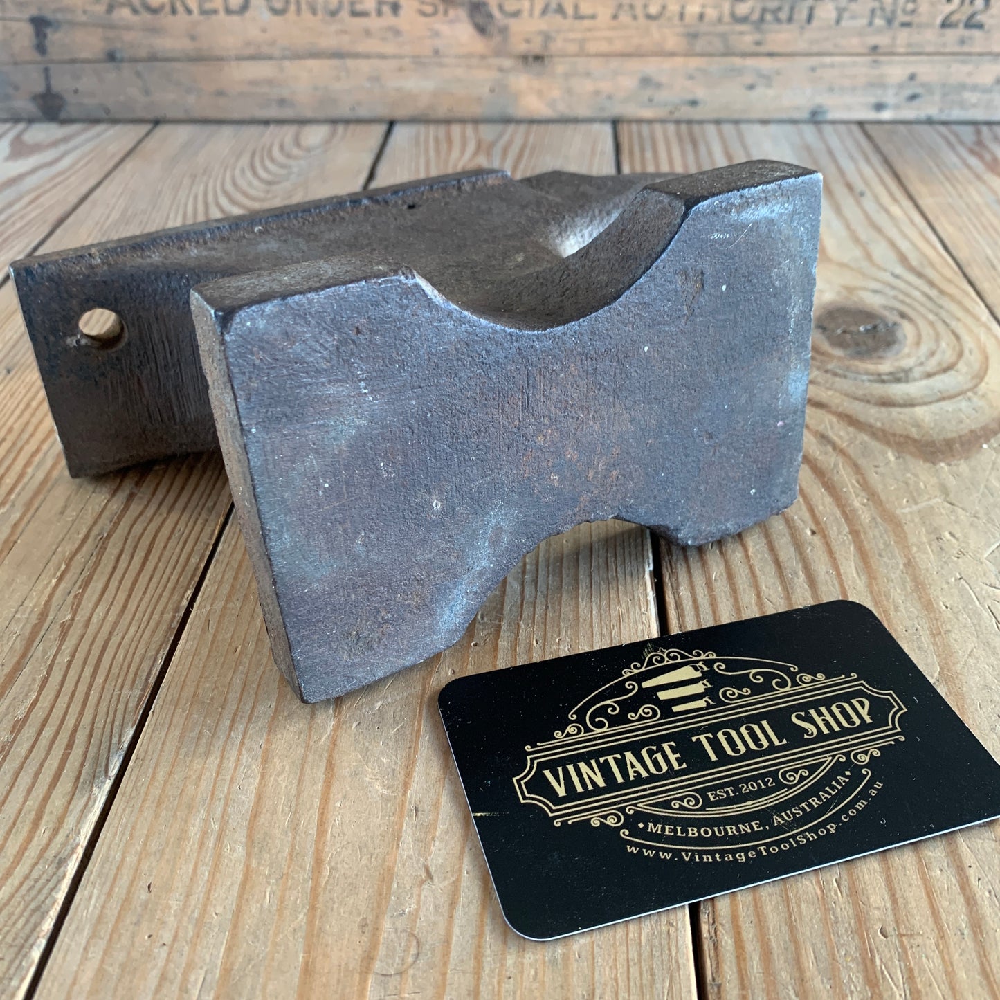 SOLD T9621 Vintage small 4.2 kg jewellers ANVIL